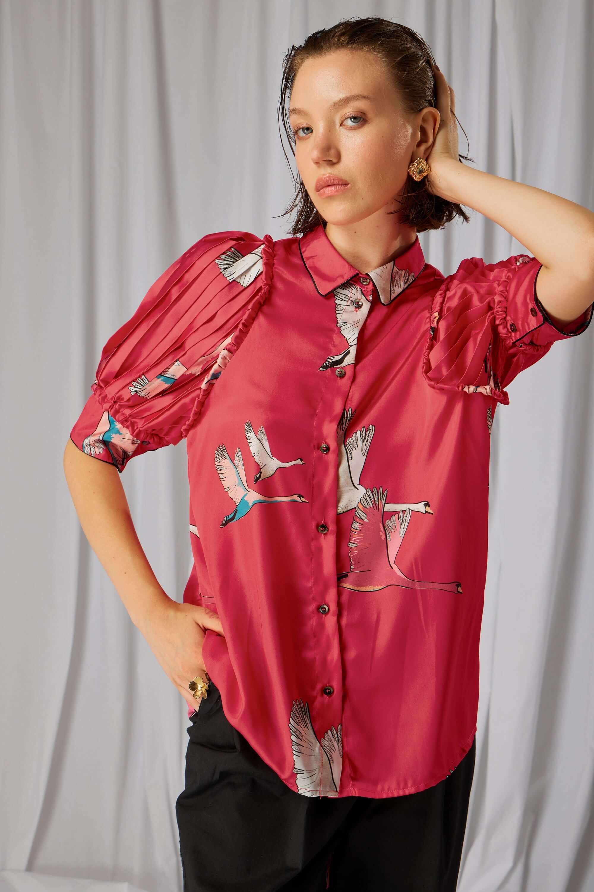 Lex shirt in pink Swan print