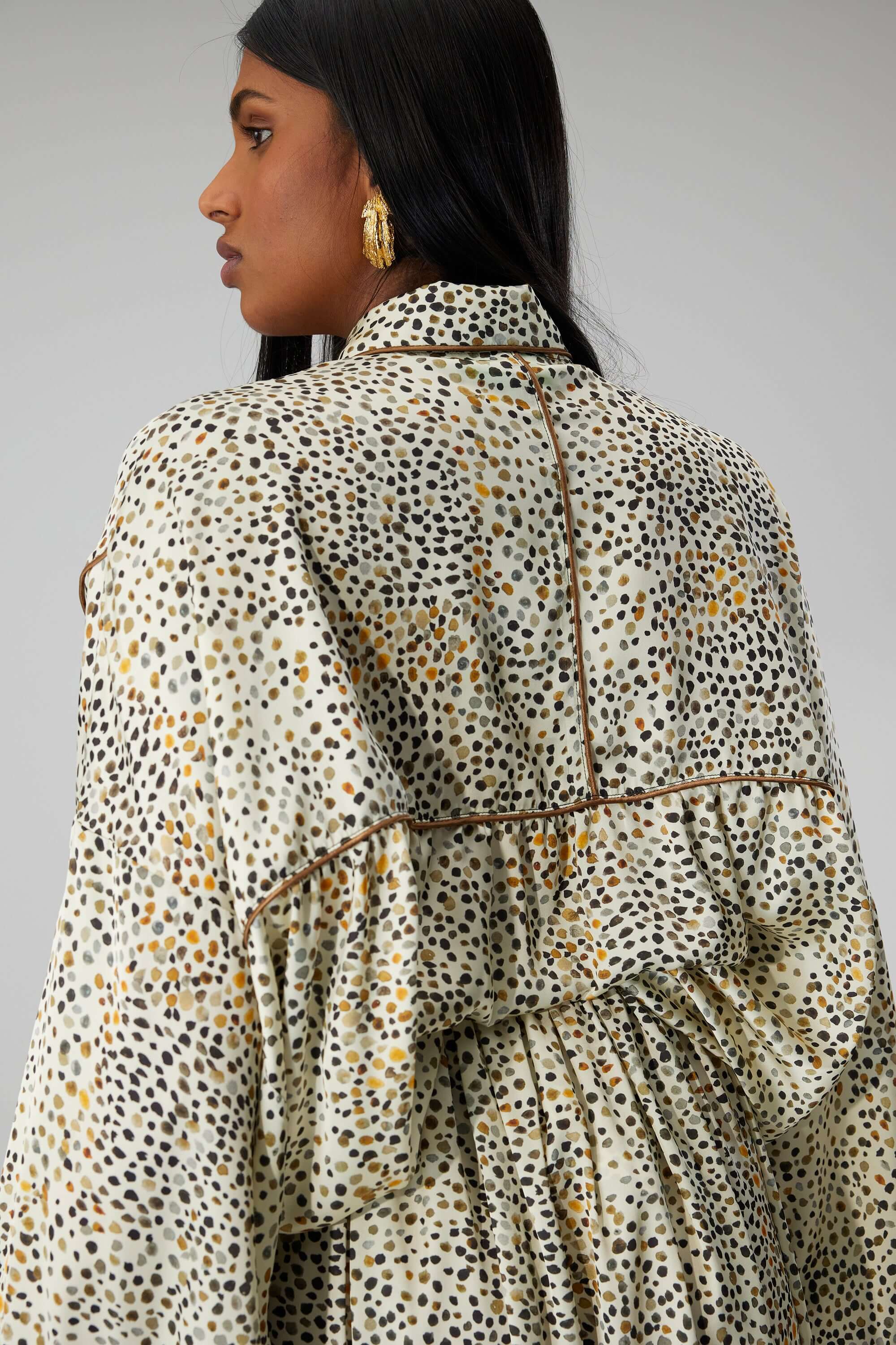 Tasman shirt in white Panther print