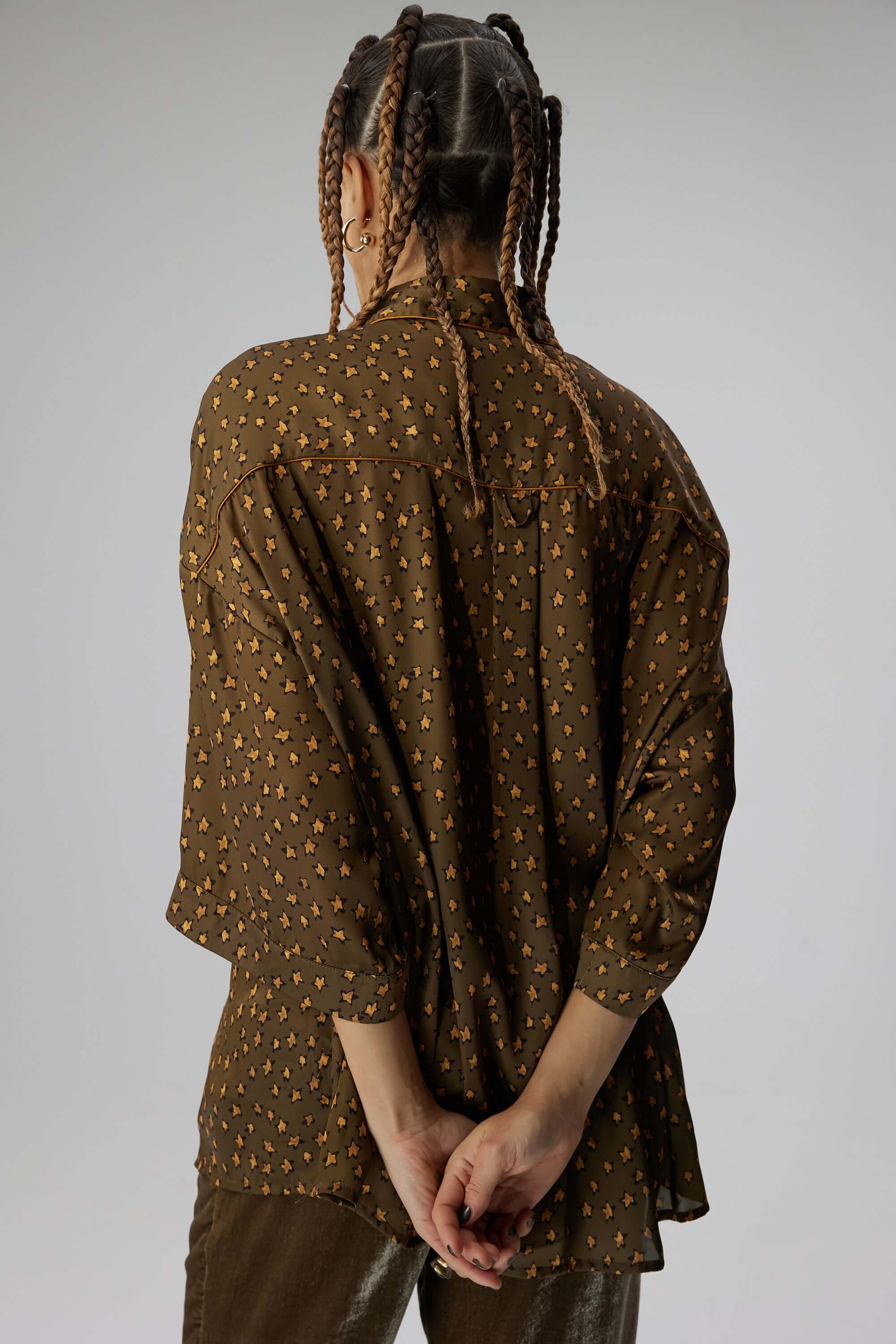 Astrée shirt in bark Messy Stars print