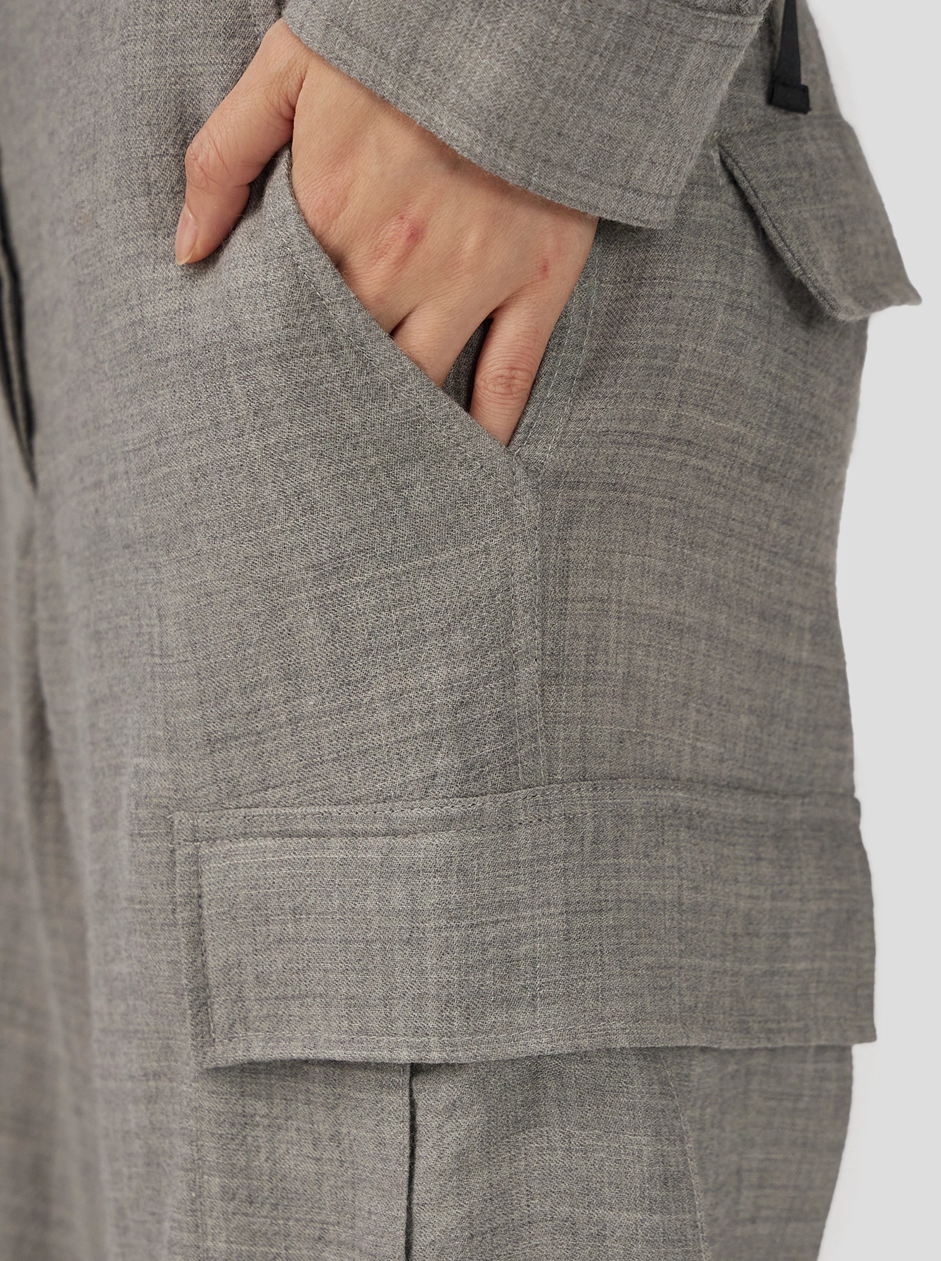 Pantalon Cargo Santino en Drap de laine Cendre