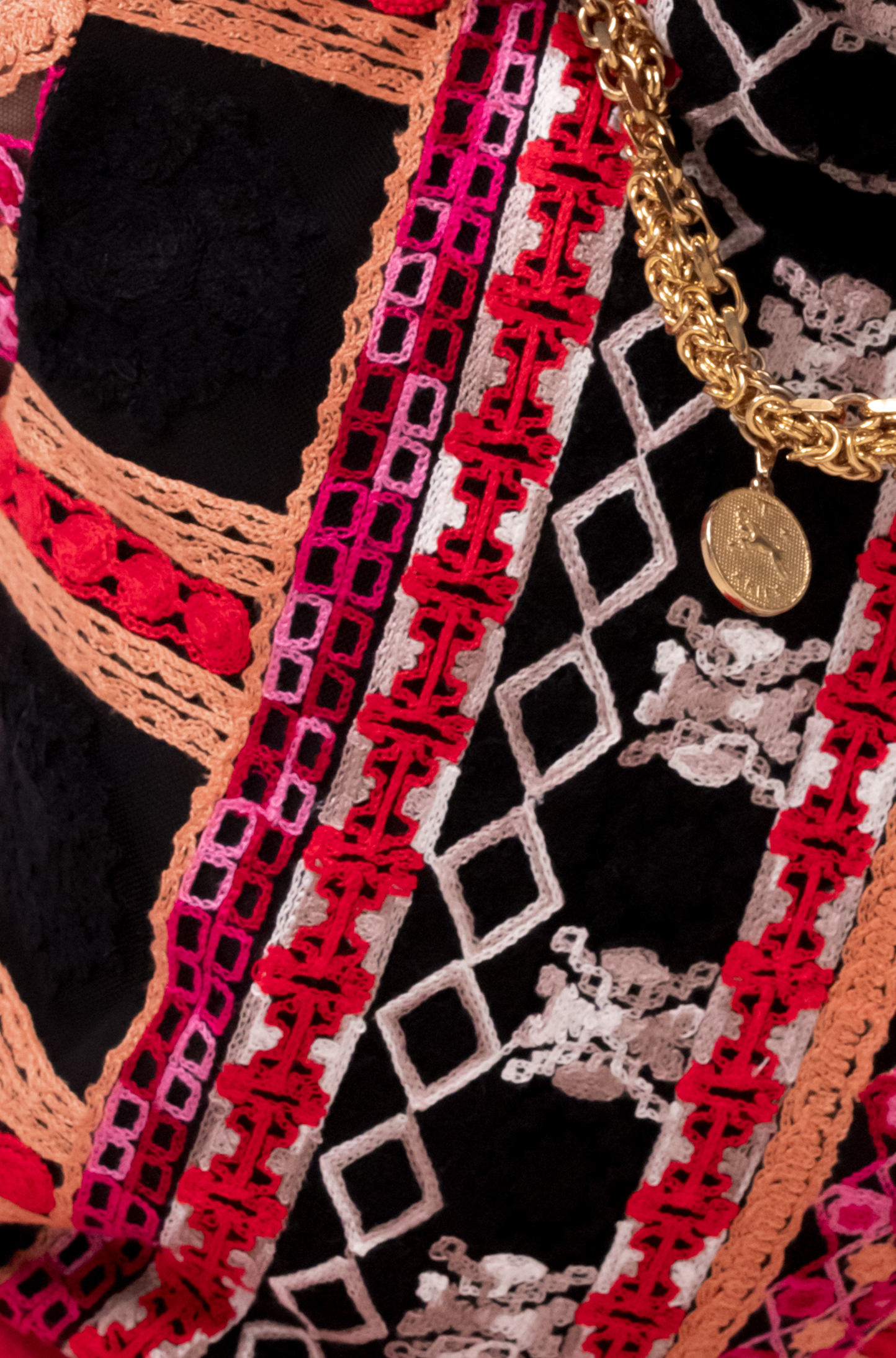 Tutu Orso en dentelle brodée Tsigane