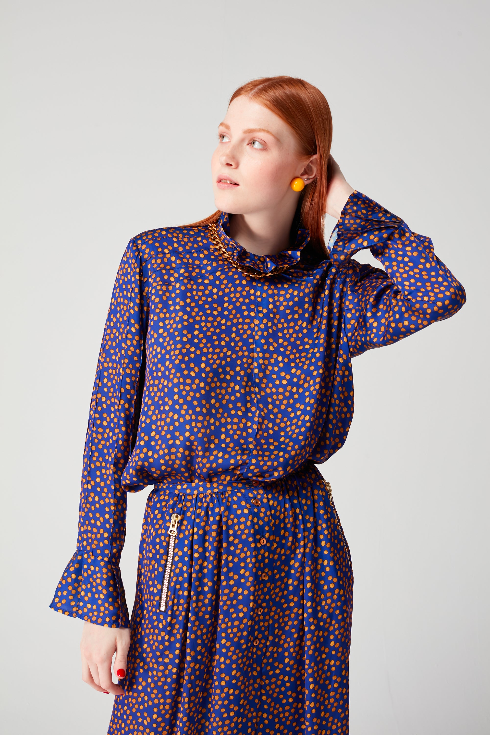 Muse shirt in navy blue Messy Dots