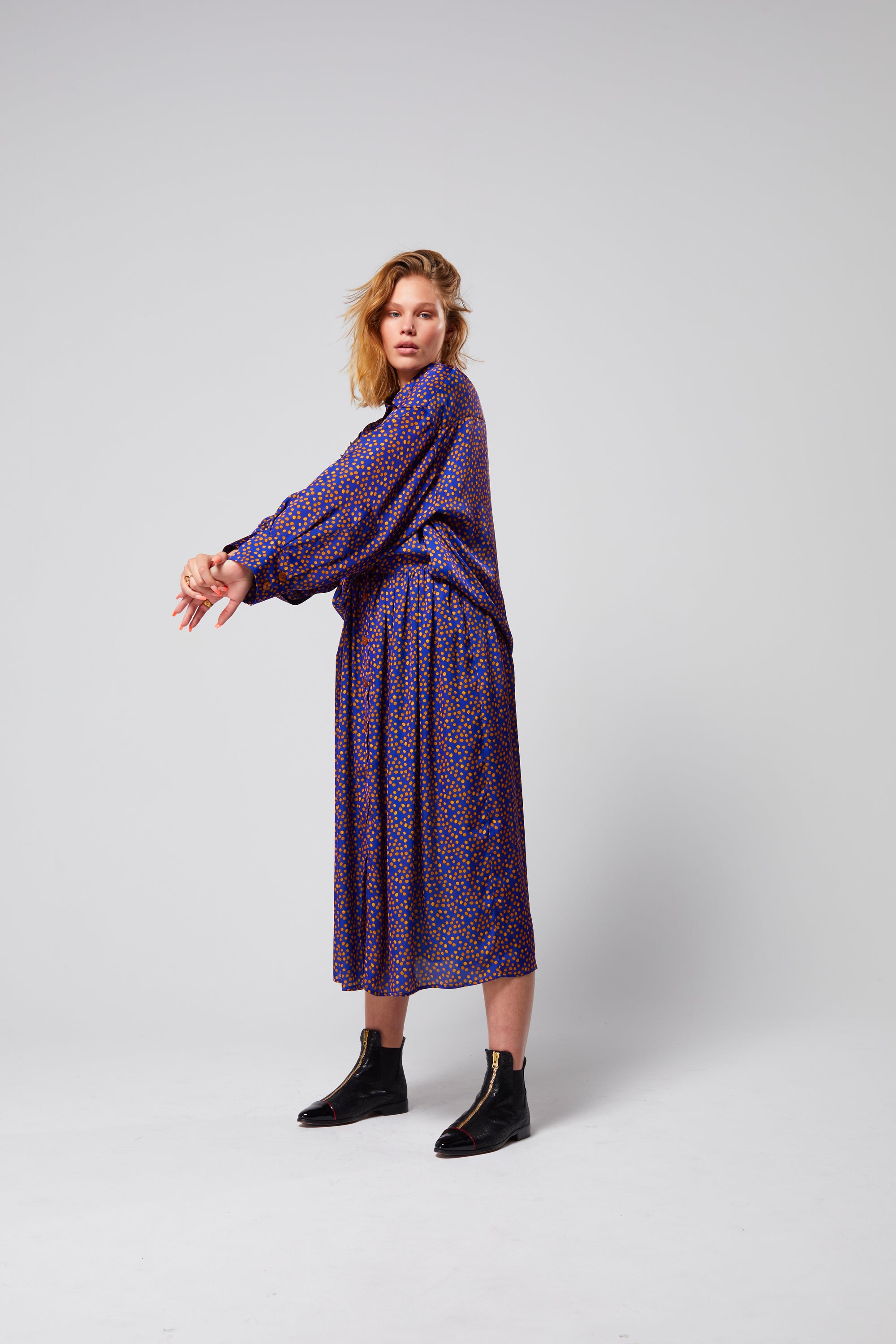 Orso skirt in navy blue Messy Dots