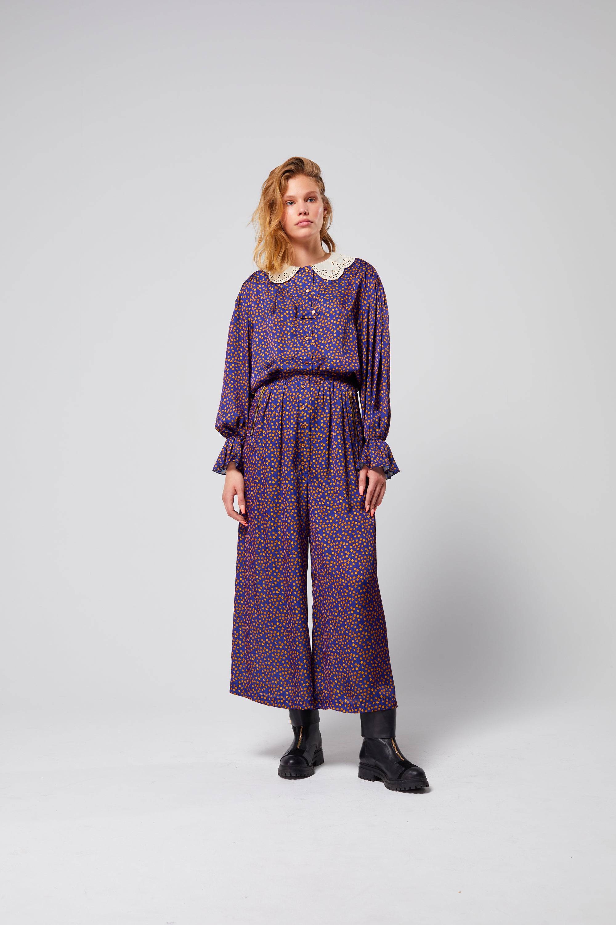 Trigalière shirt in navy blue Messy Dots print