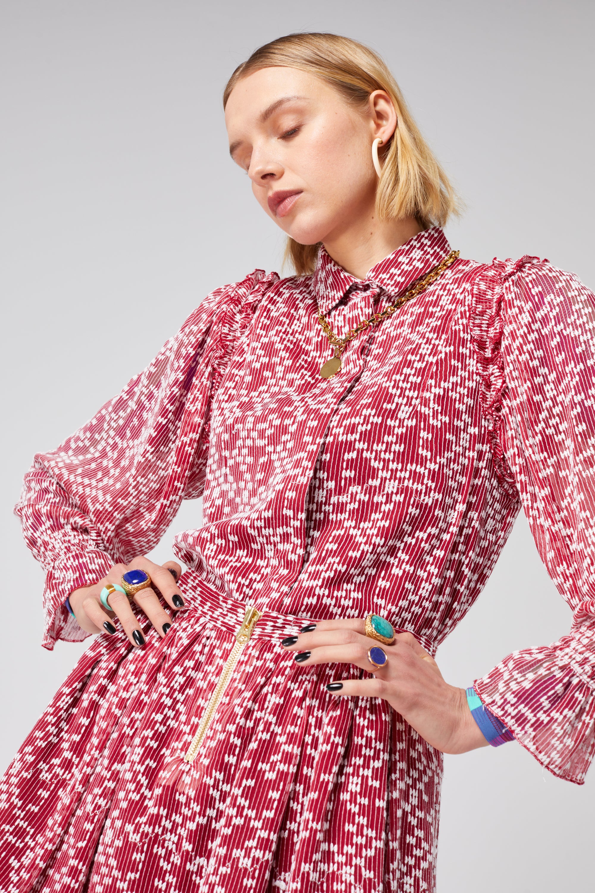 Imogen shirt in pomegranate plumetis