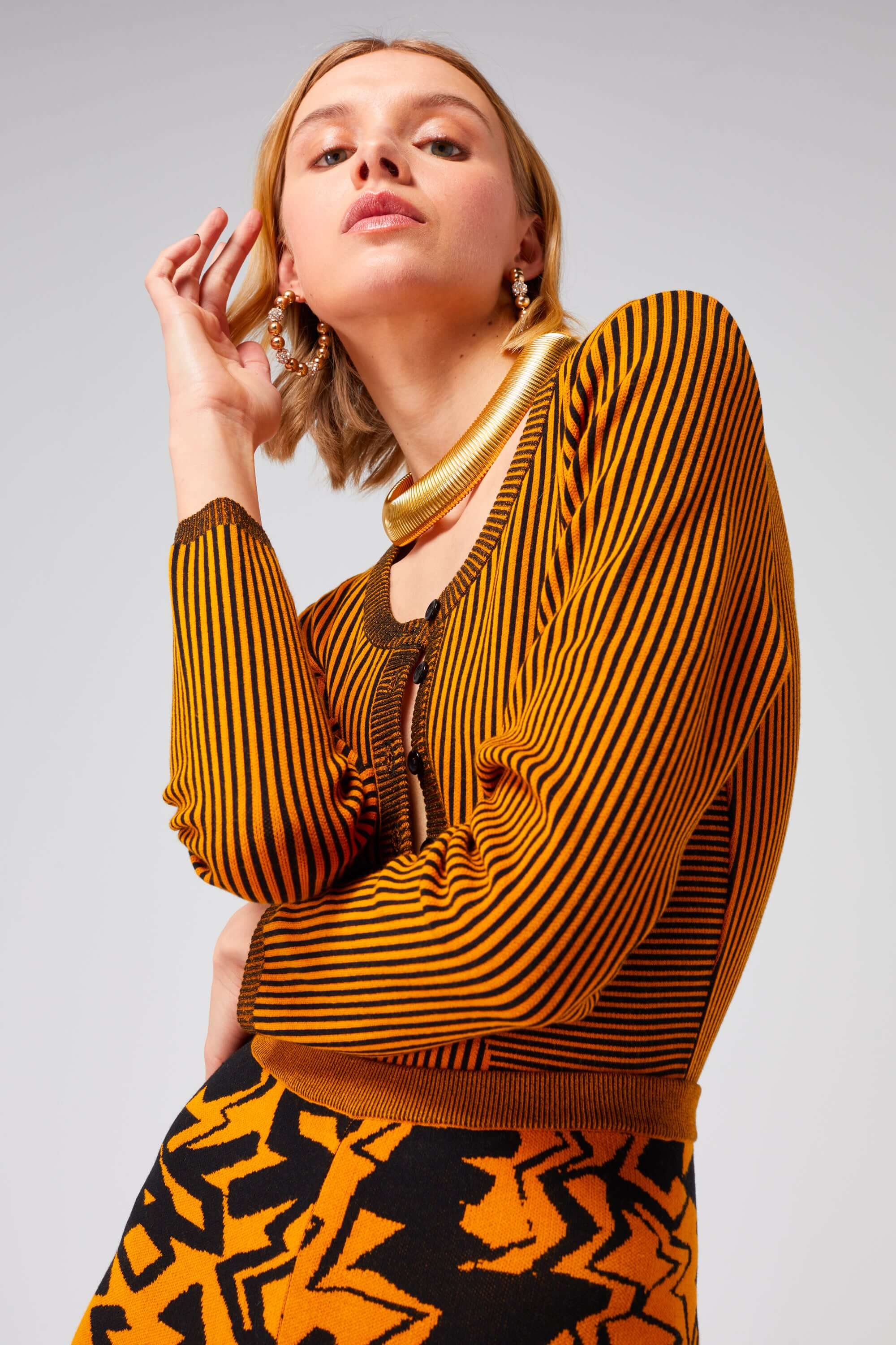 Body Lou in Gold Lines knit | Heimstone