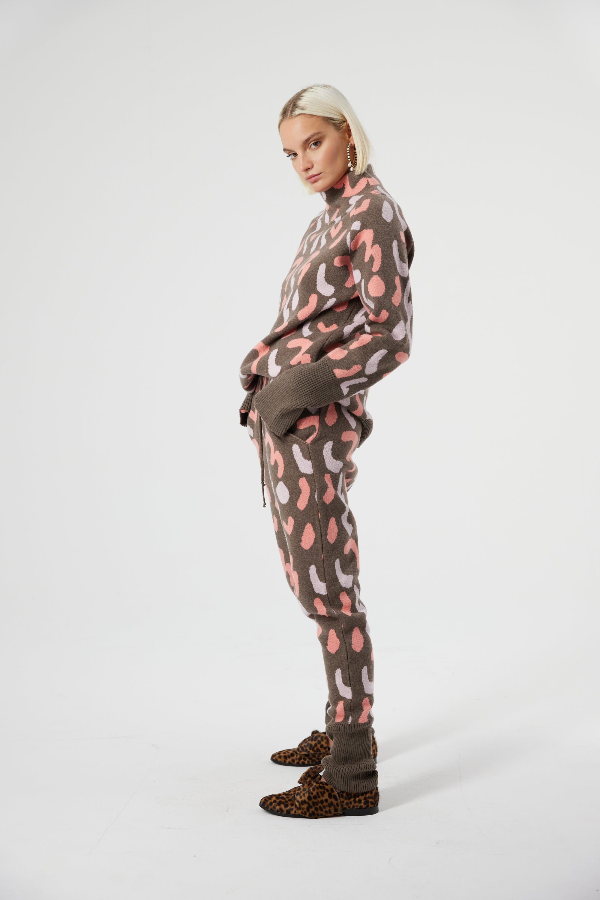 Pantalon Noah en cachemire Tag