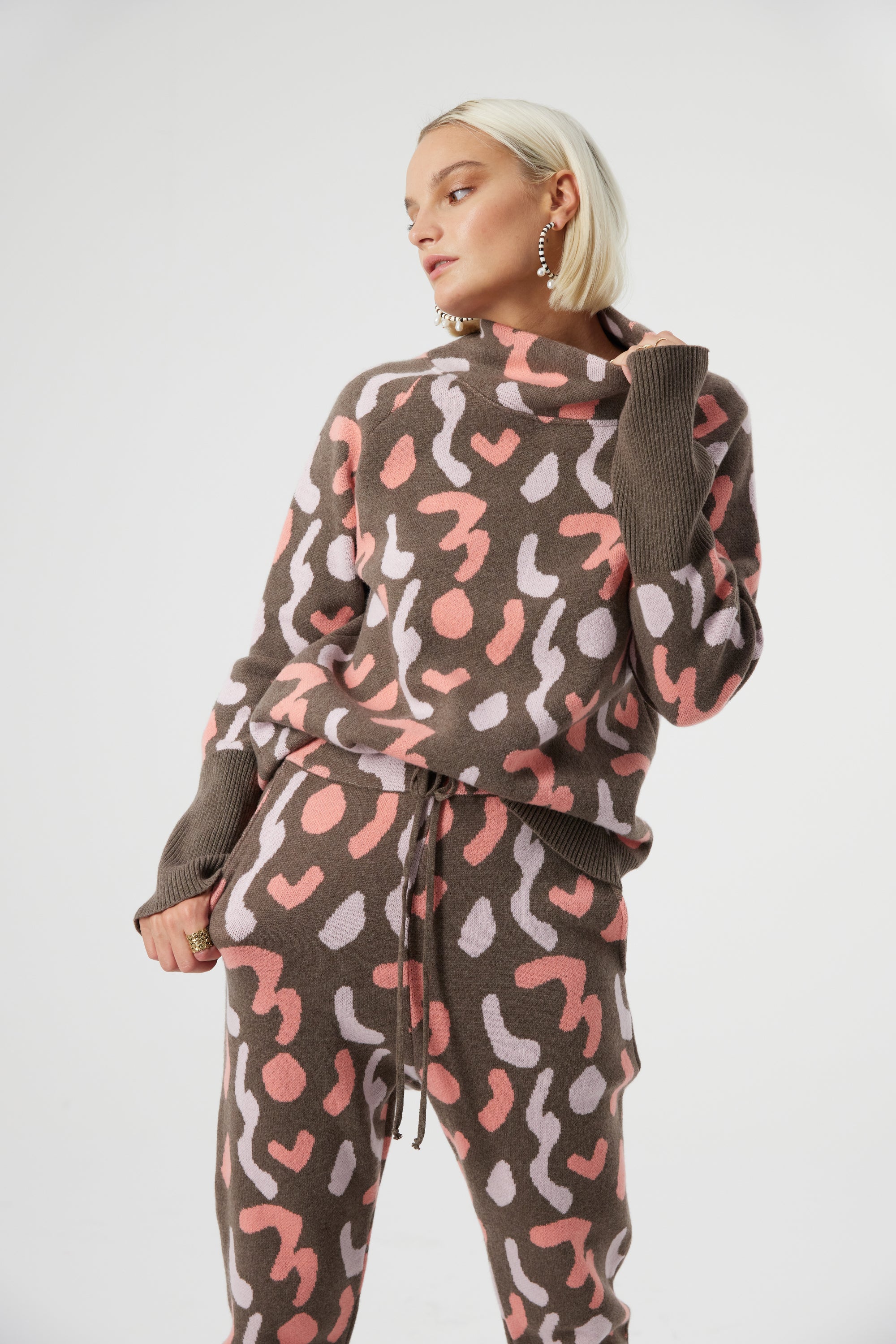 Pull Reeno en cachemire Tag