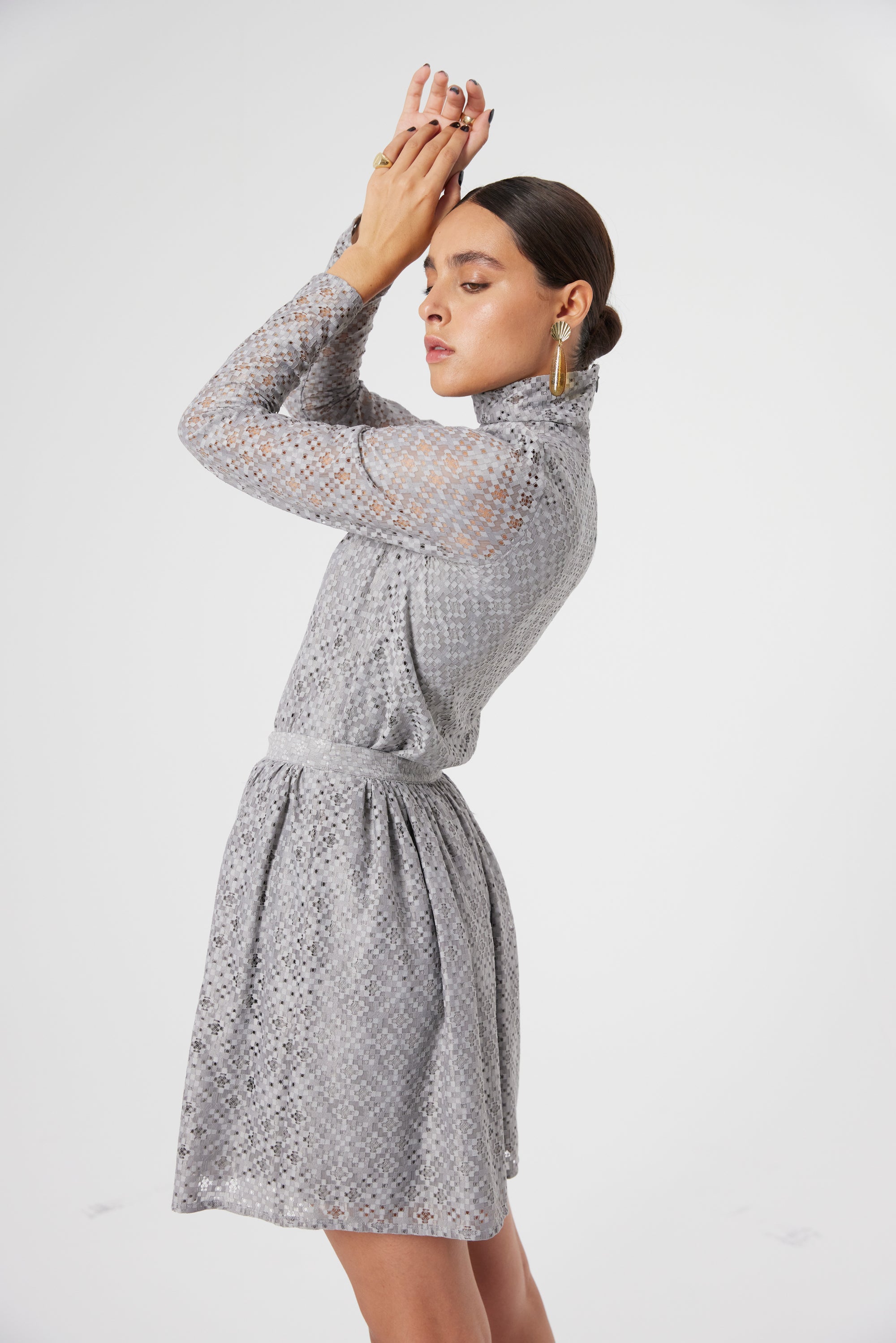 Orso tutu in Zinc lace