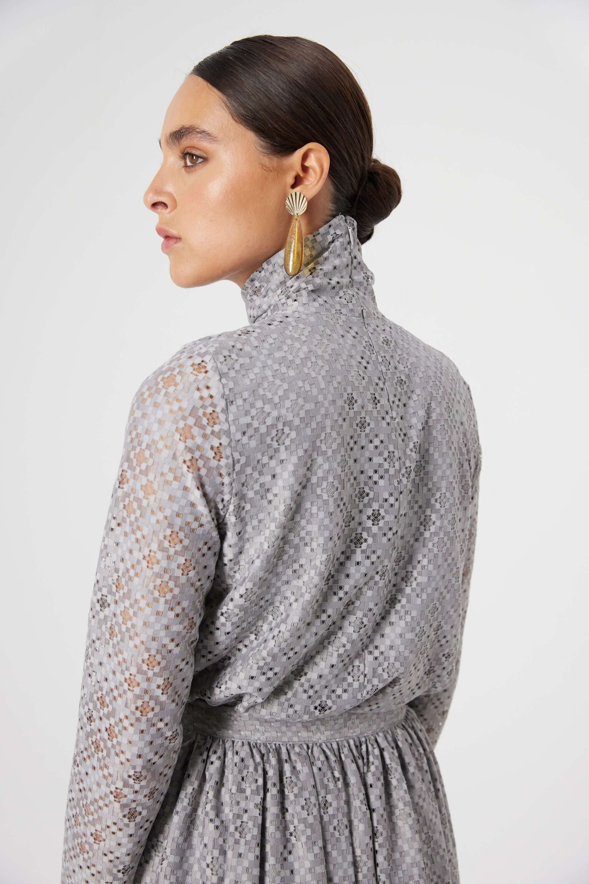 Come top in Zinc lace