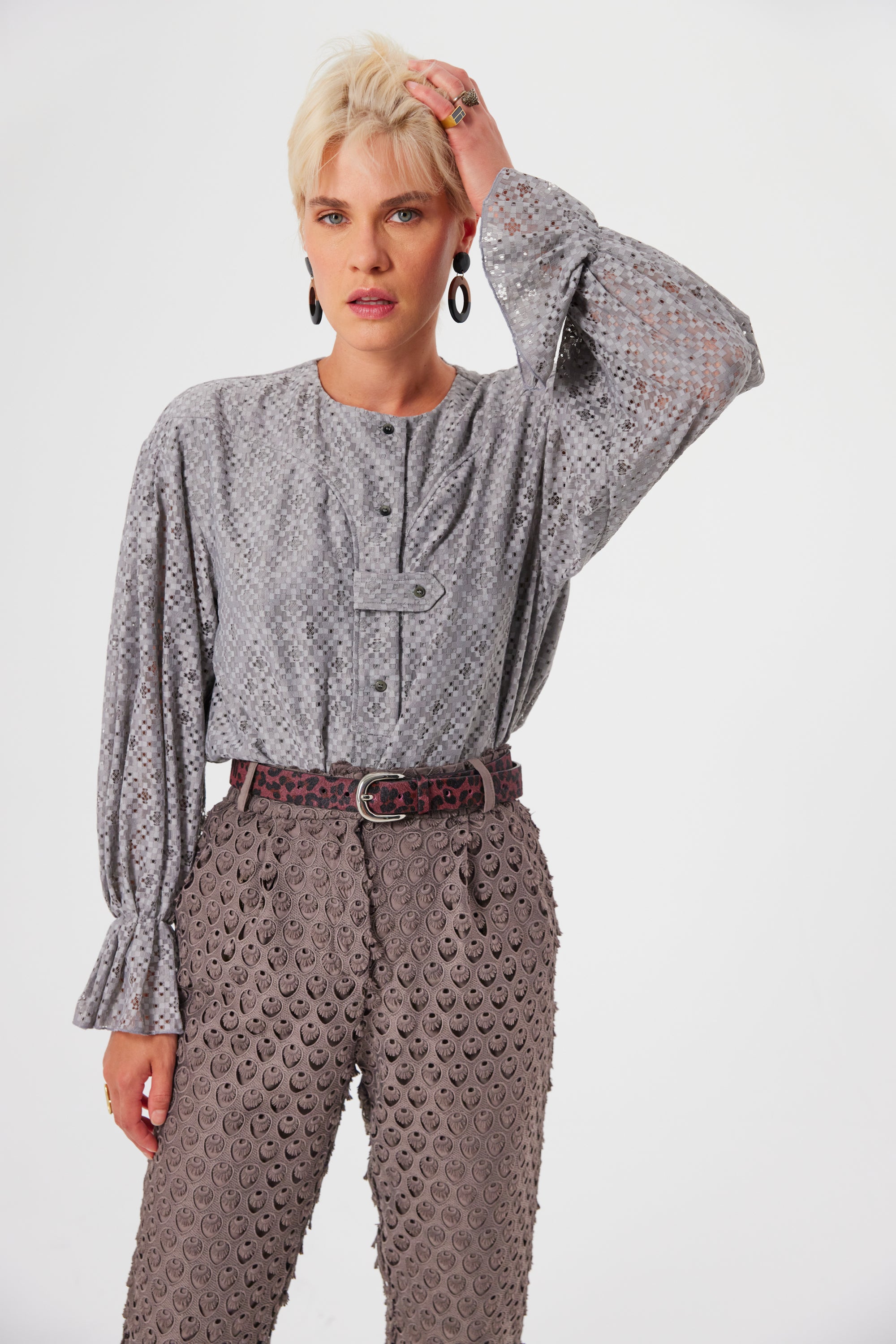 Chemise Trigalière en dentelle Zinc