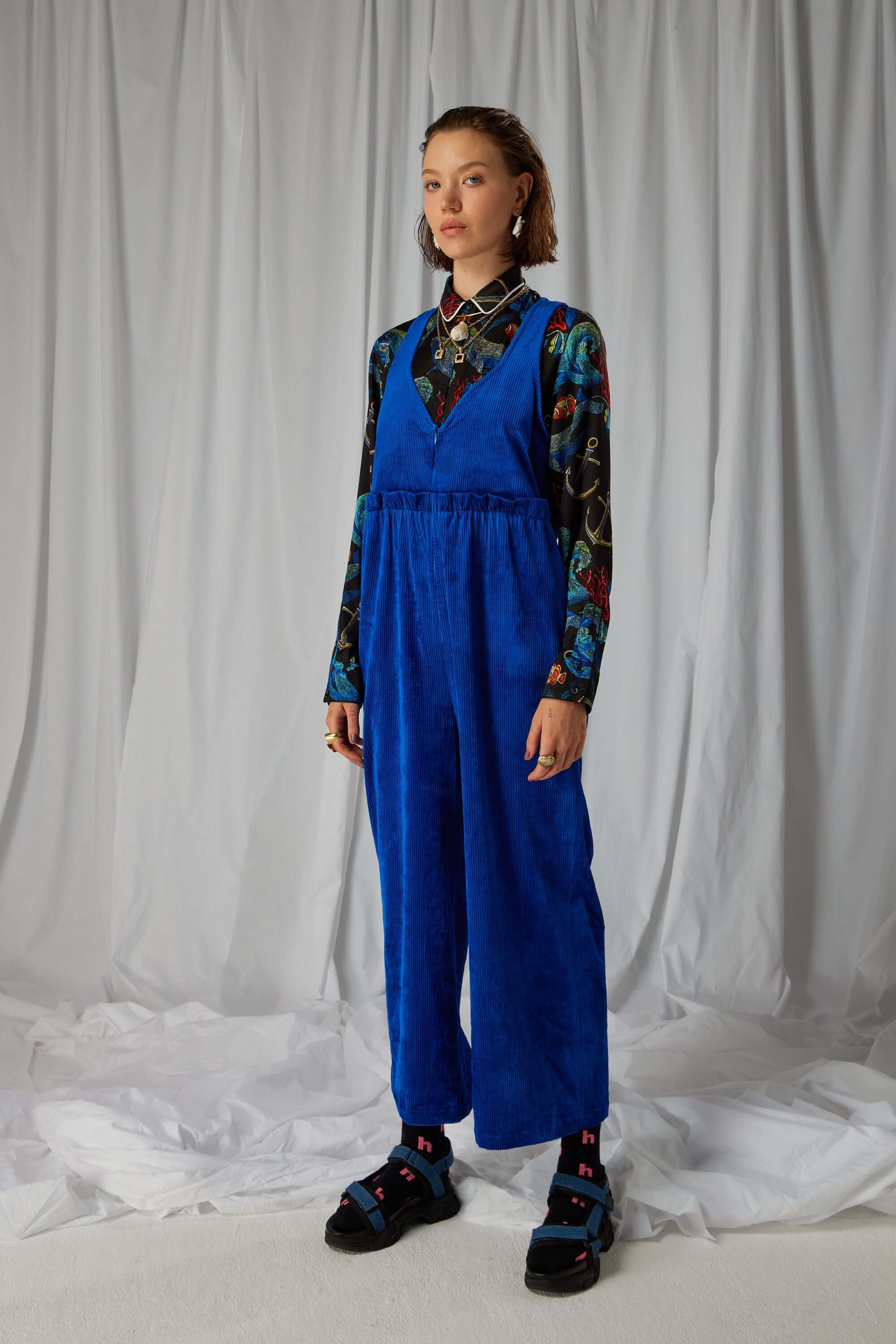 Lottie jumpsuit in Abysse corduroy