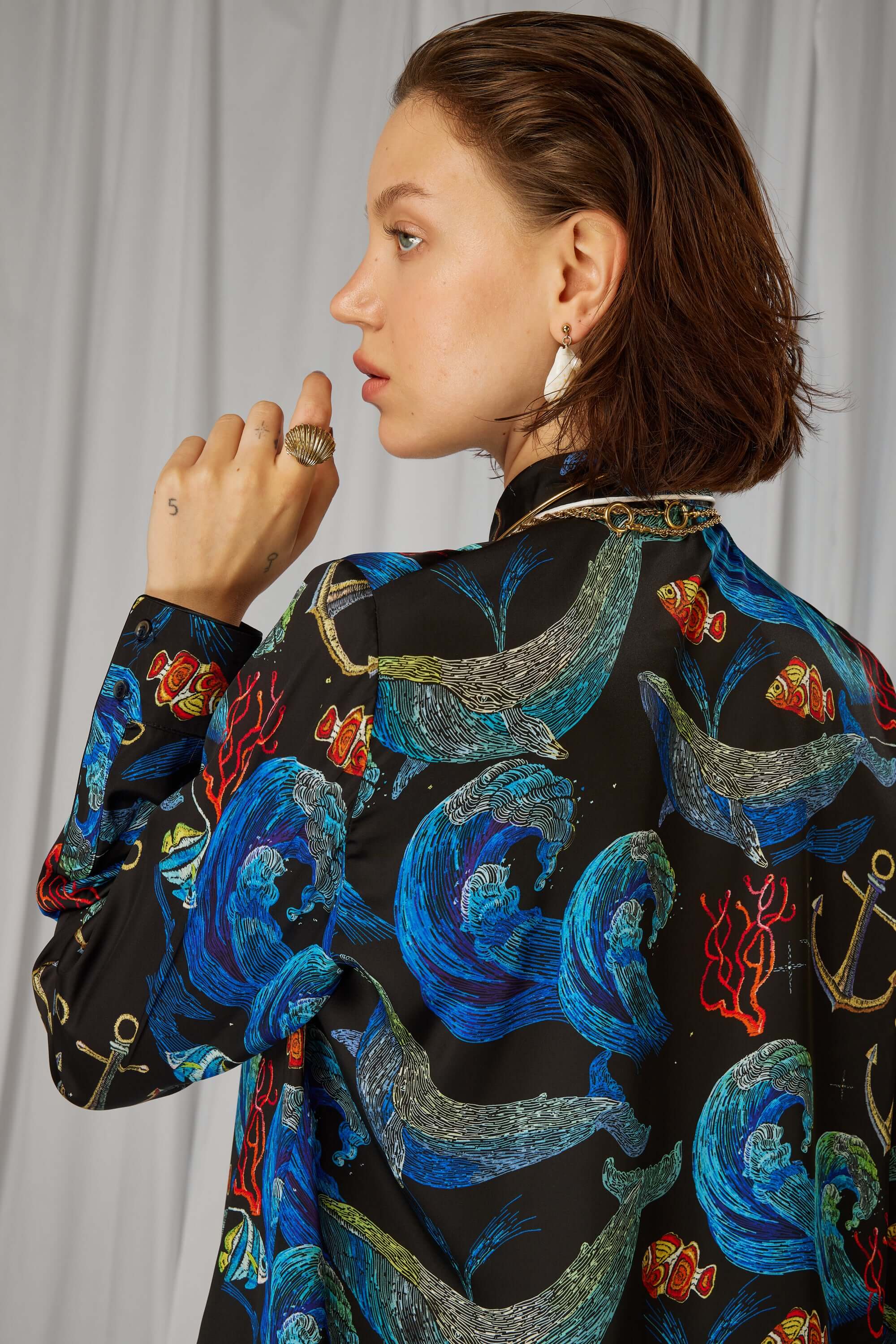 Dori shirt in Storm print