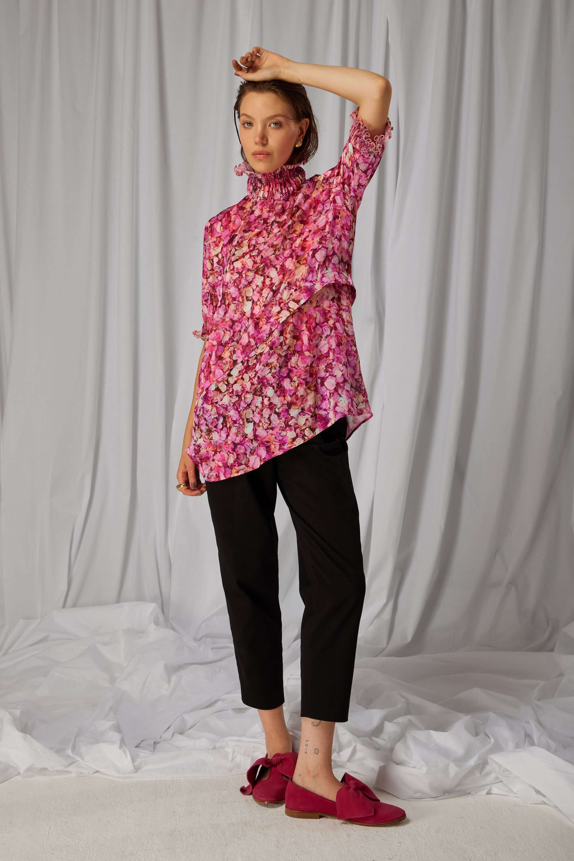 Dries top in Cabaret print