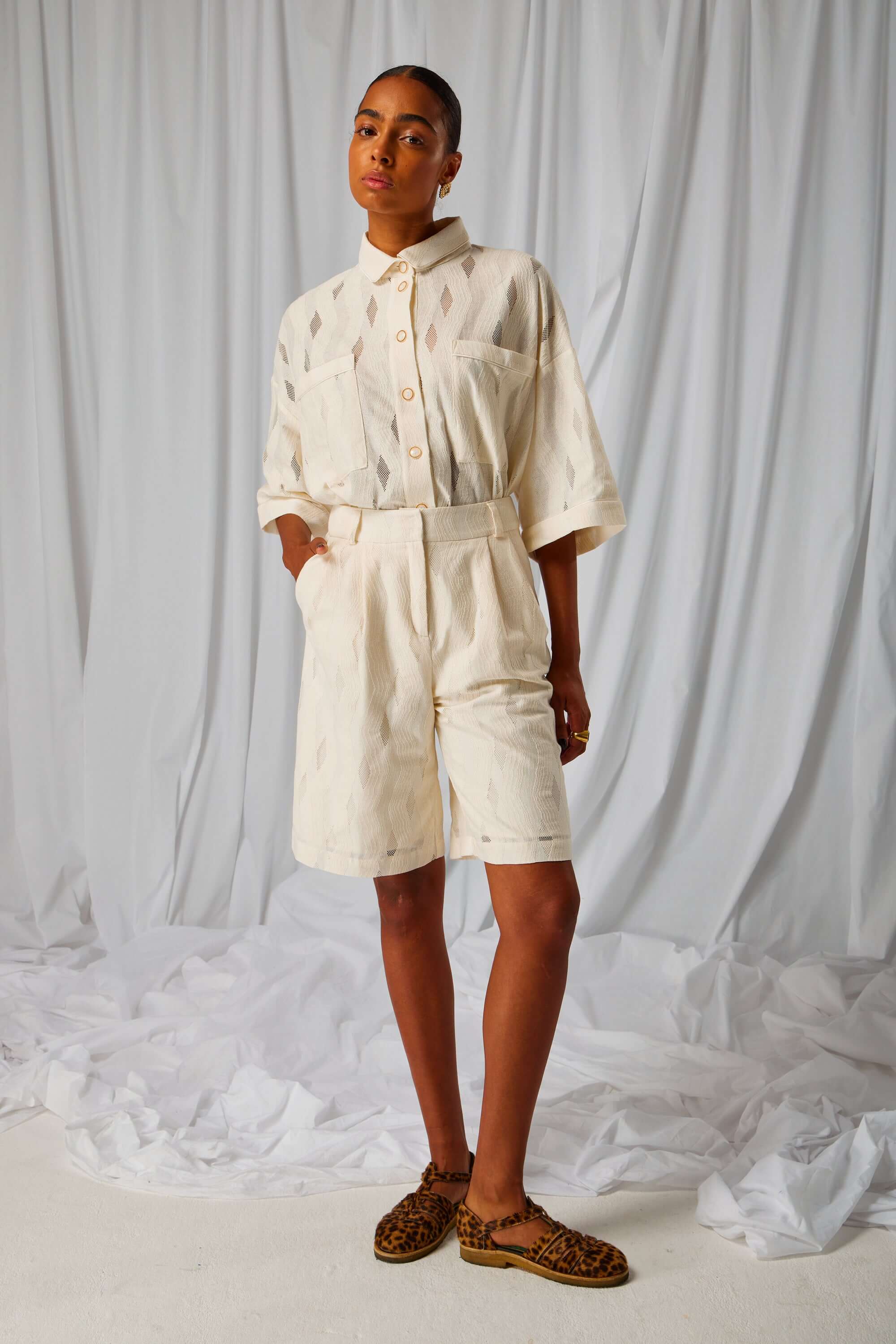 Moor bermuda in Metronimic lace