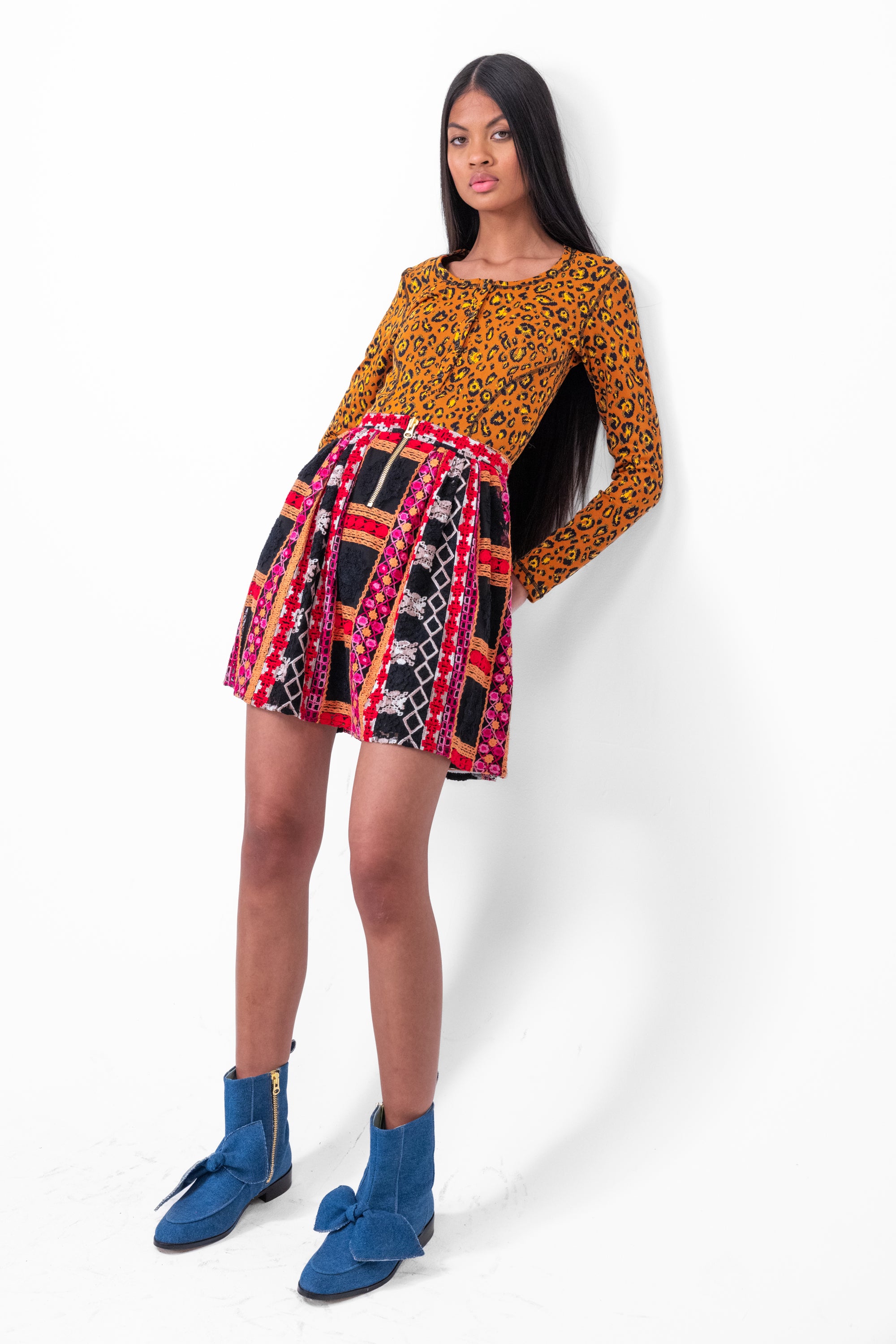 Tutu Orso en dentelle brodée Tsigane