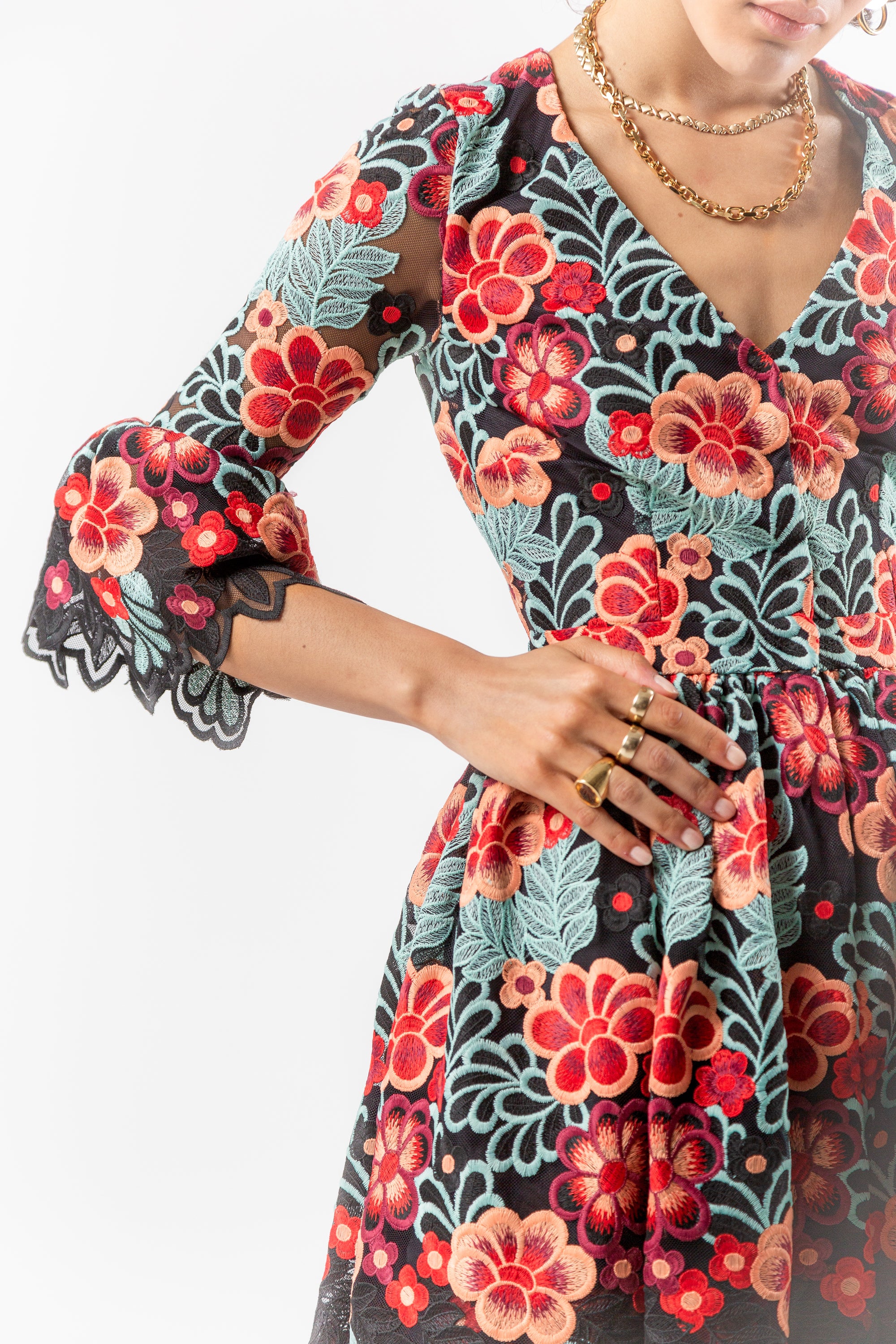 Robe Goliath en dentelle flamboyante