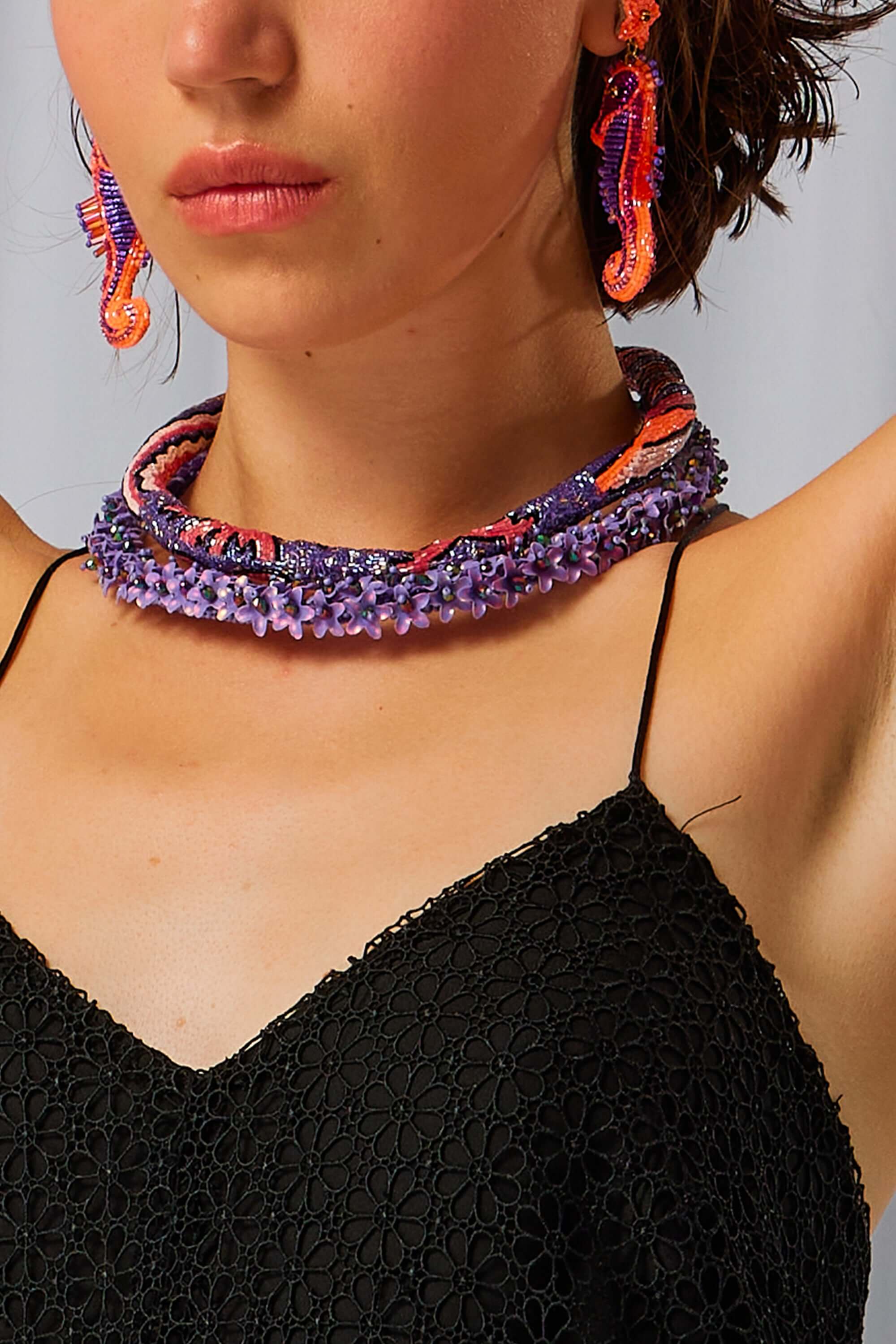 Heimstone x Olivia Dar - Necklace in lilac flowers