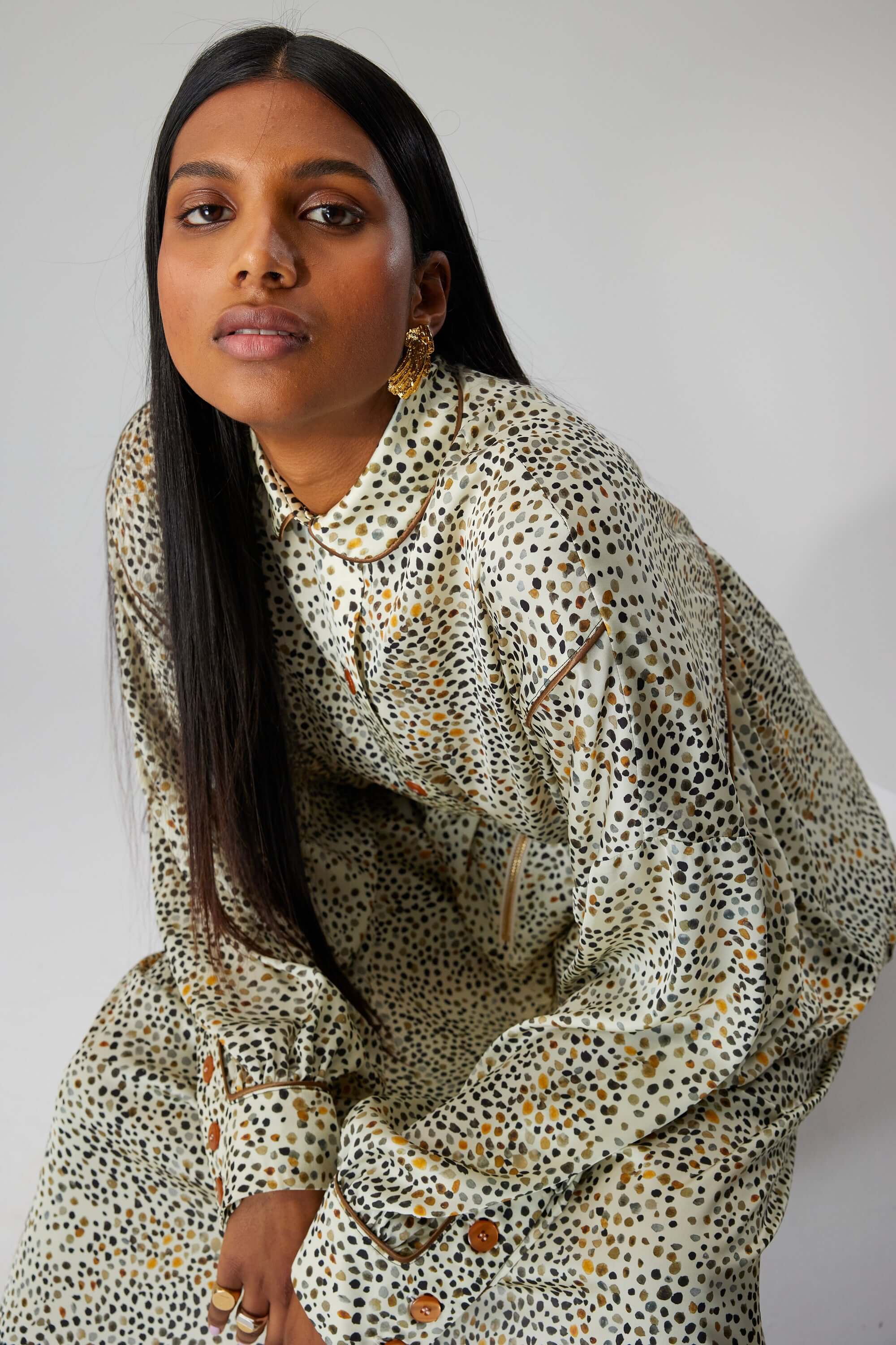 Tasman shirt in white Panther print