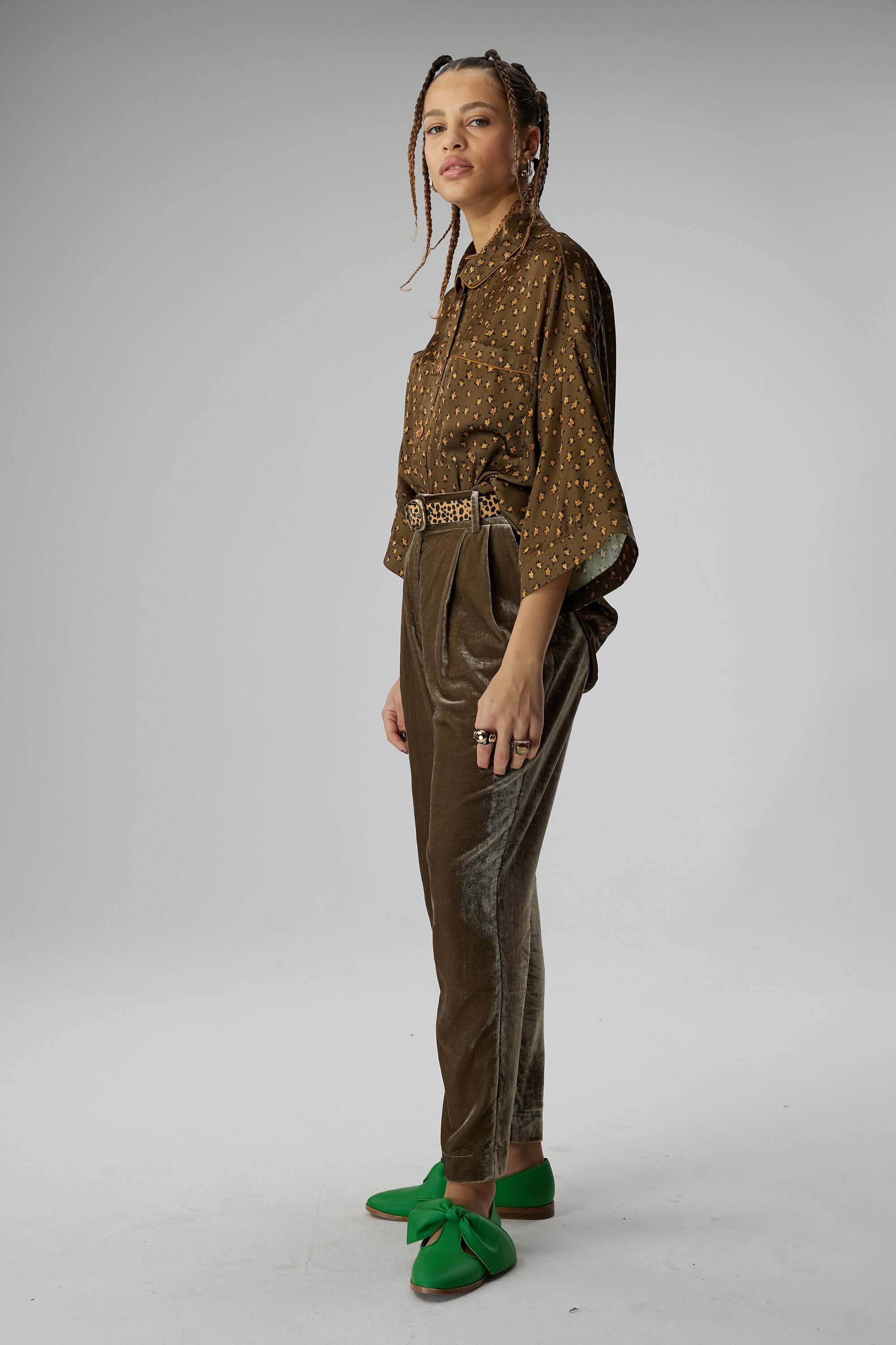 Astrée shirt in bark Messy Stars print