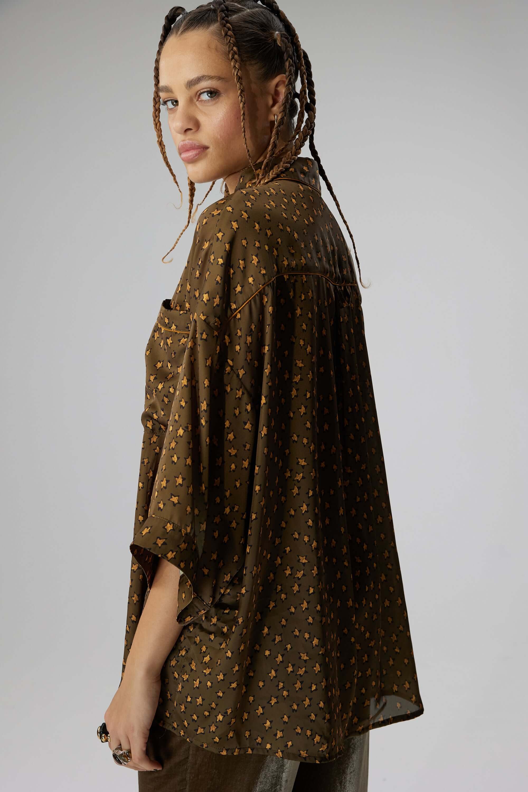 Astrée shirt in bark Messy Stars print