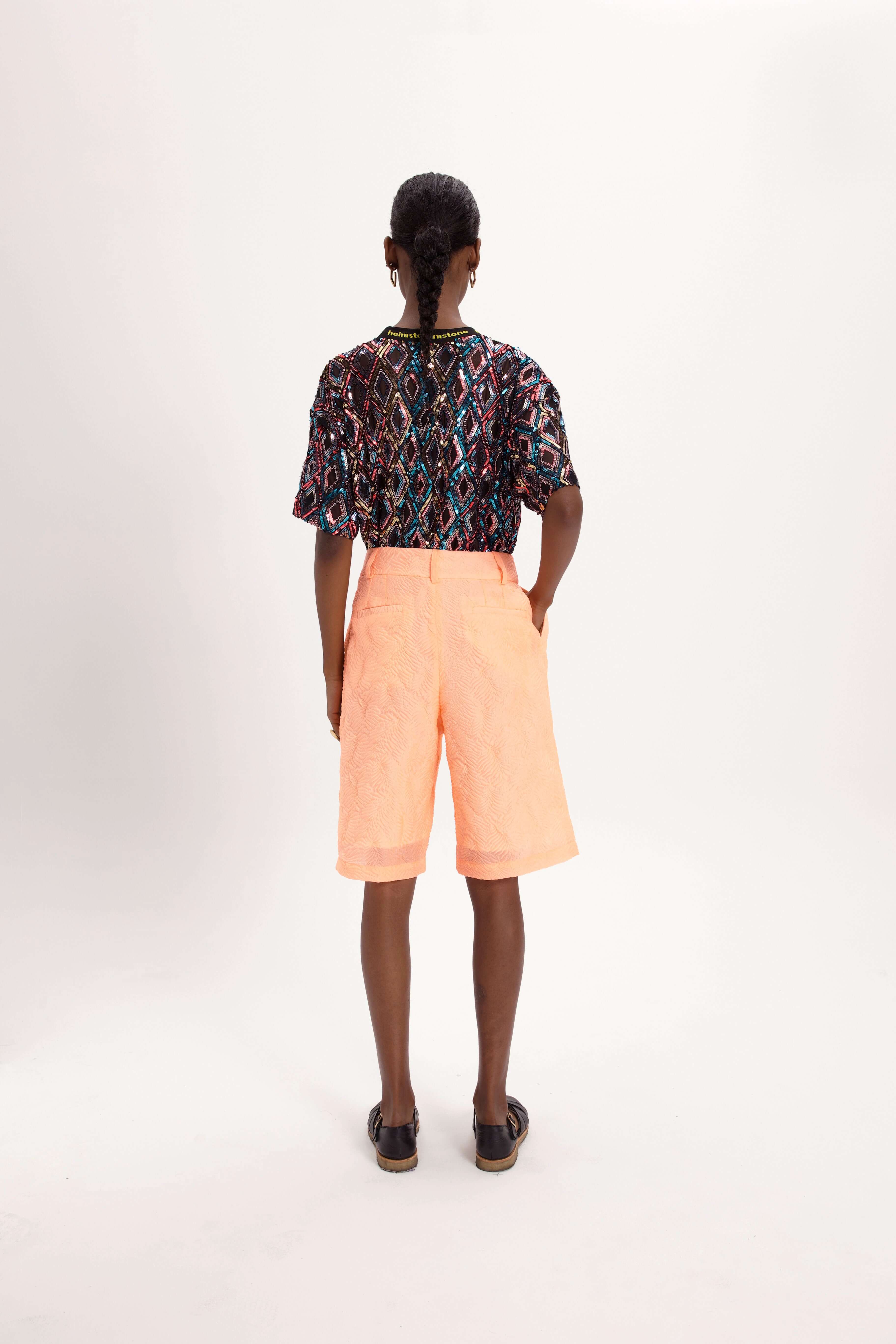 Moor Bermuda in Urchin Roe Canvas