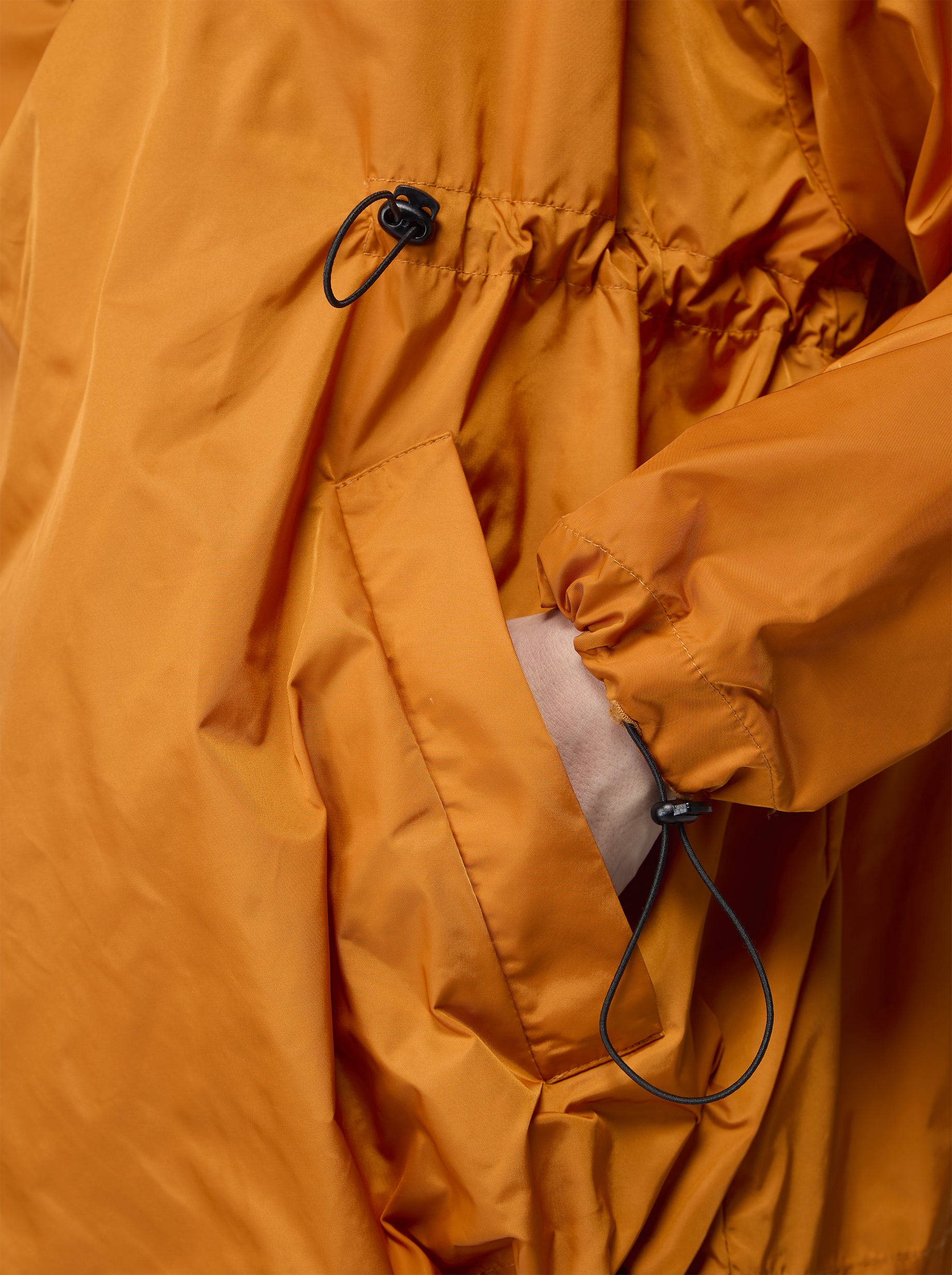 Tony Windbreaker in Shifting Terre de Feu Canvas