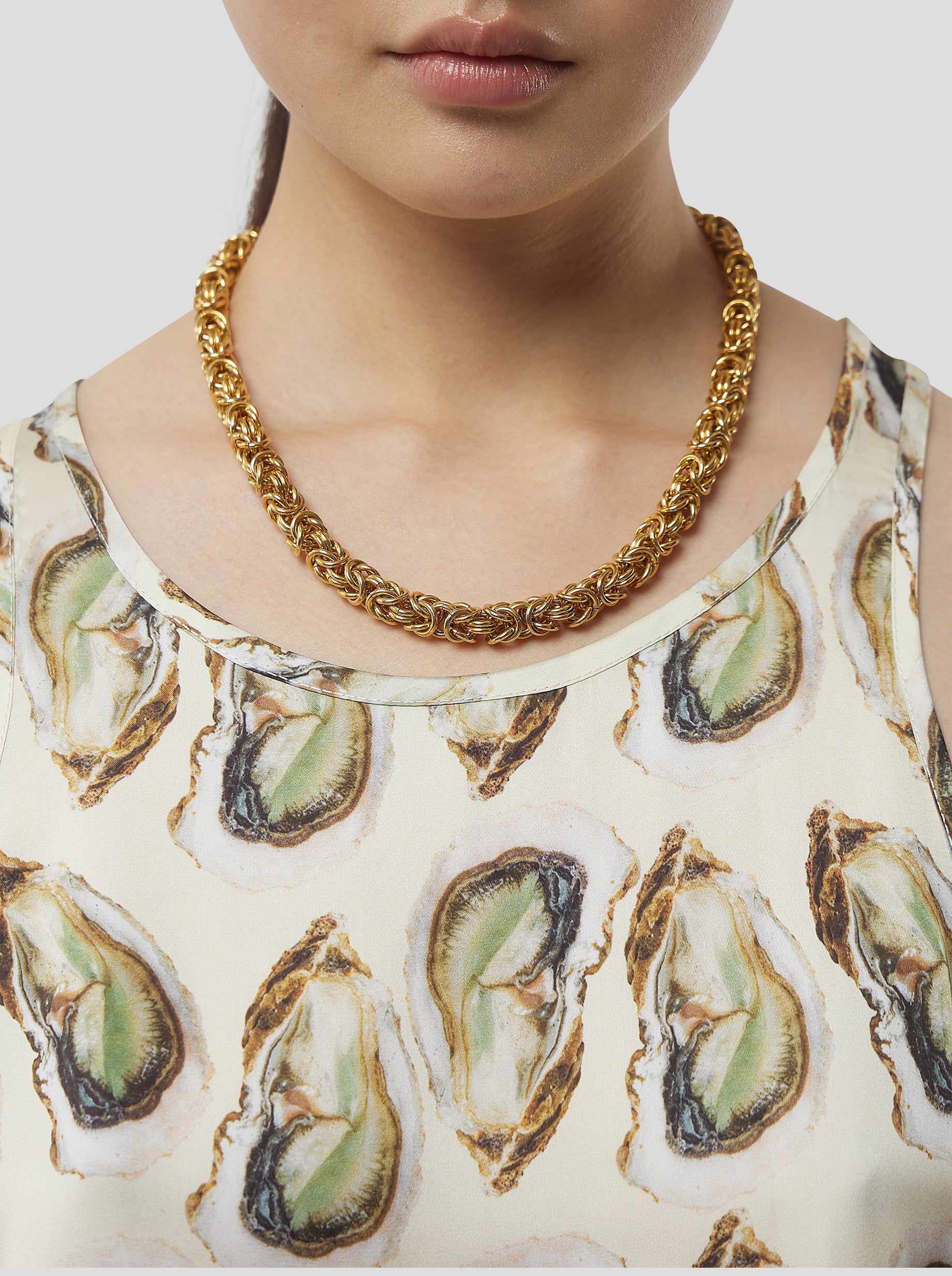 Deva Top in Lustruous Oyster print