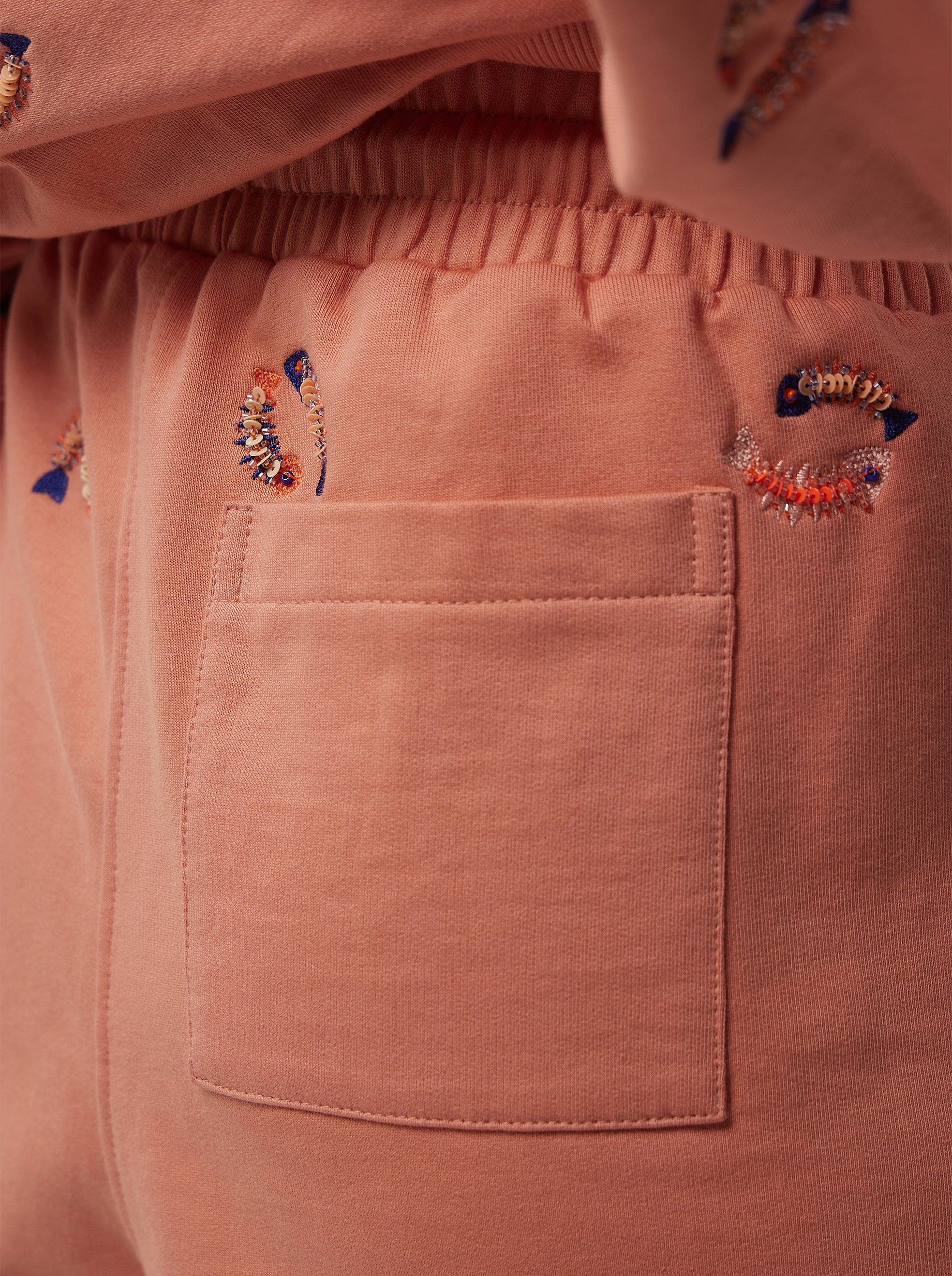 Jogging Kiara en Fish bone