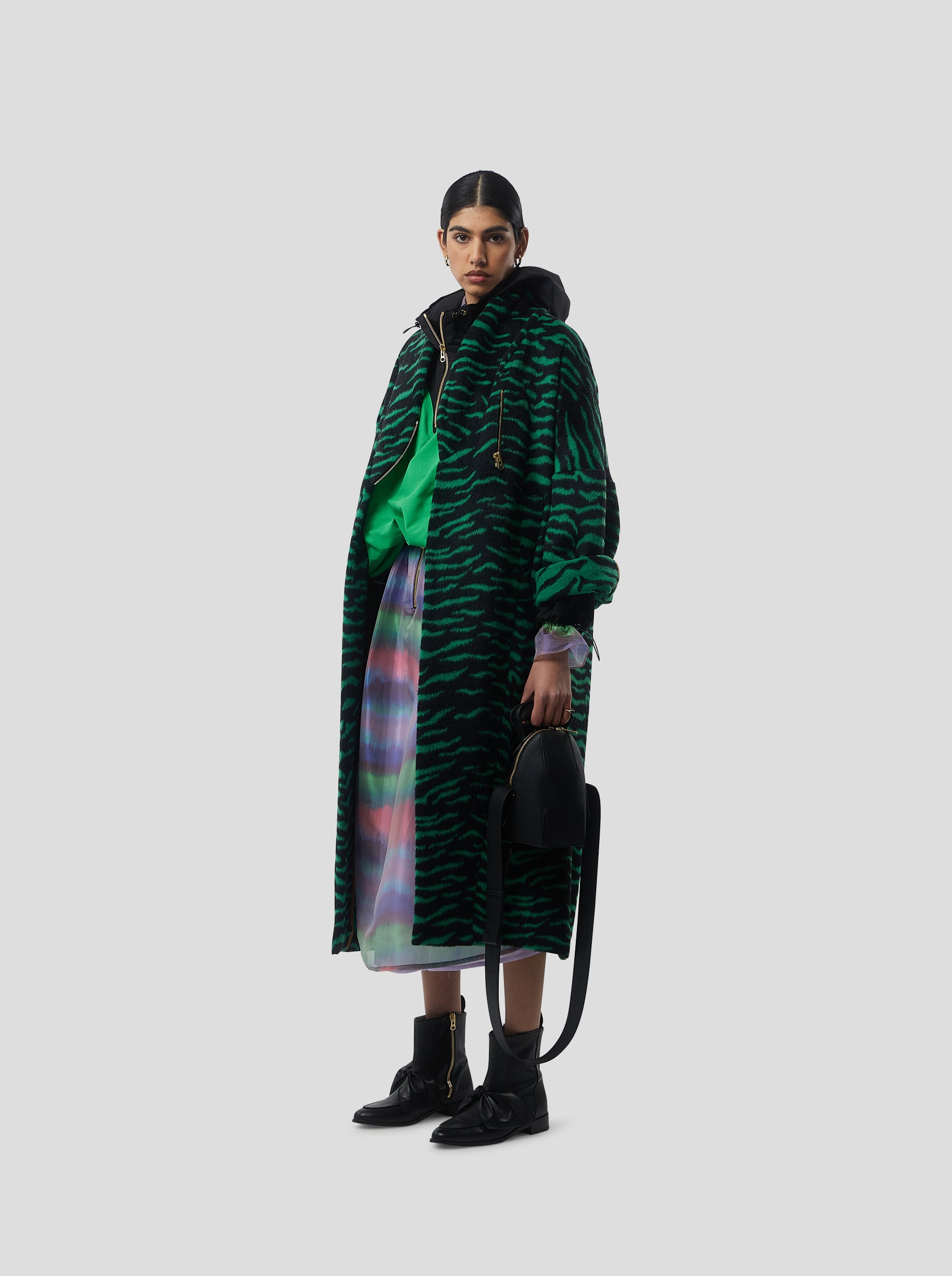 Eren Coat in Forest Green Zebra Wool