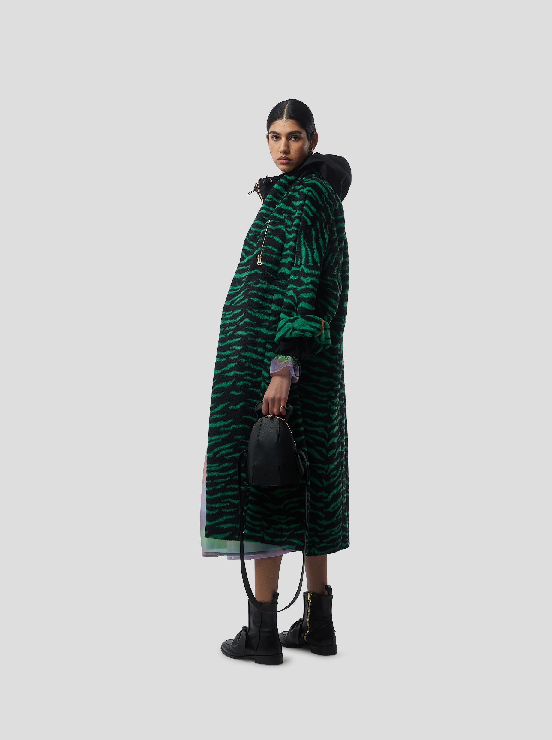Eren Coat in Forest Green Zebra Wool