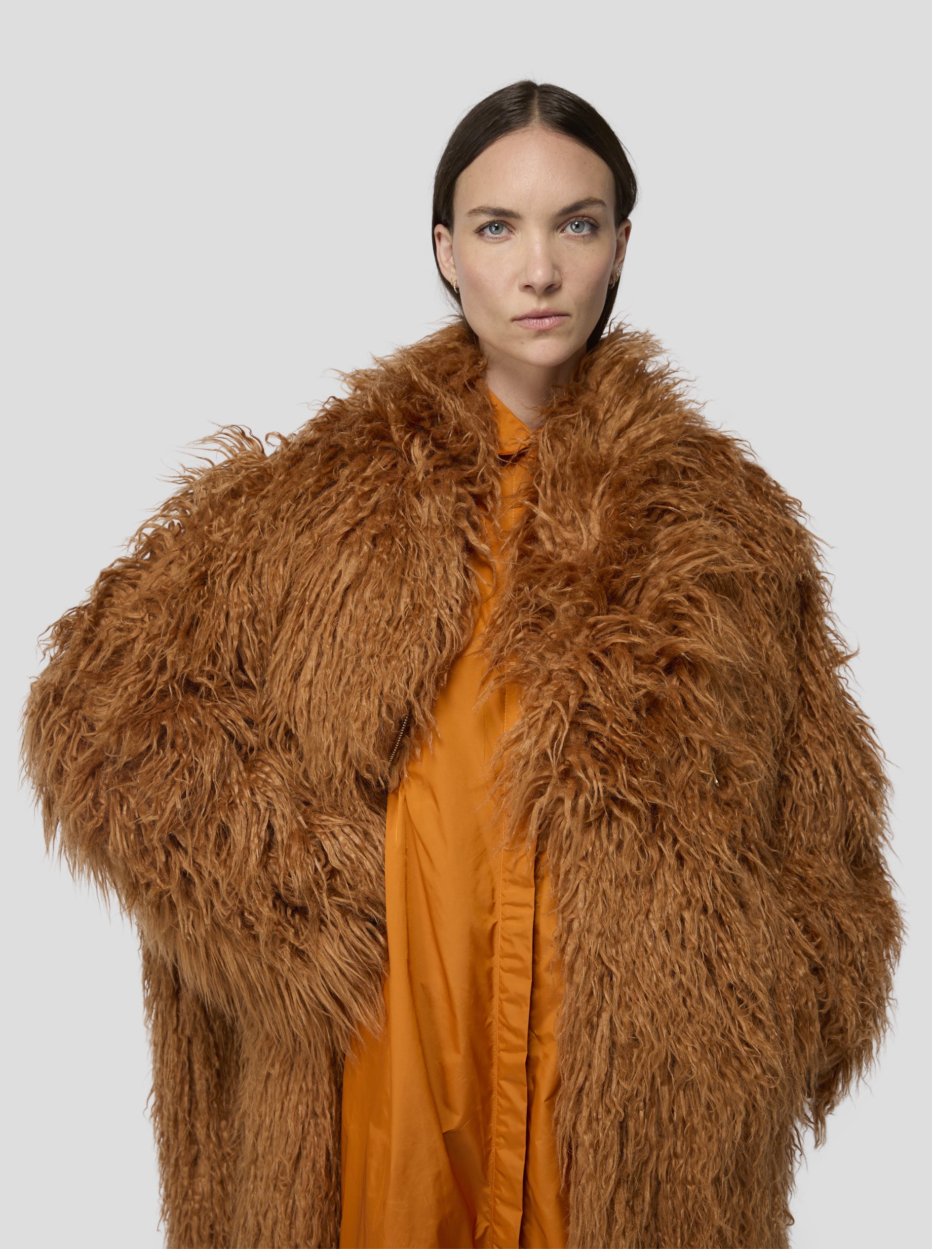 Eren Coat in Fire Grizzly Fur