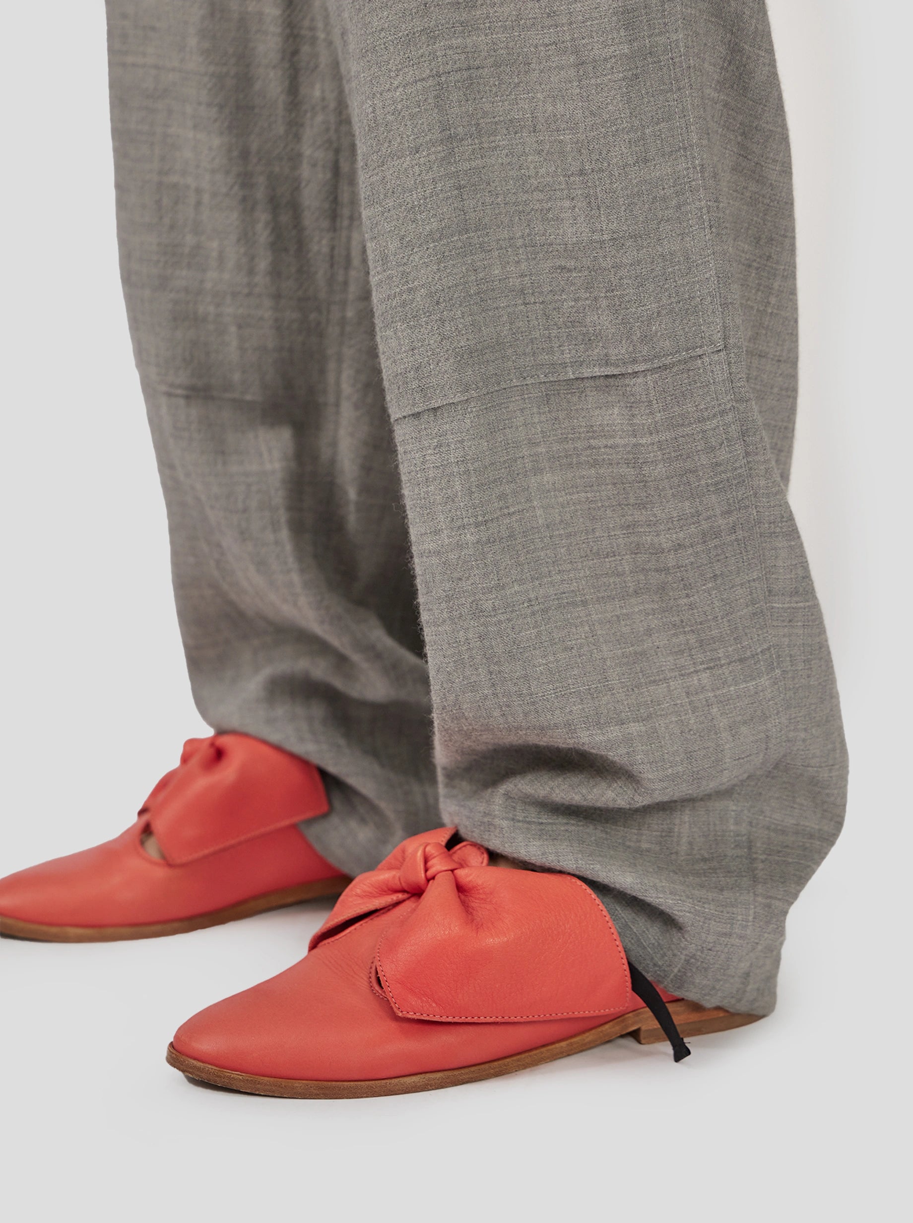 Pantalon Cargo Santino en Drap de laine Cendre