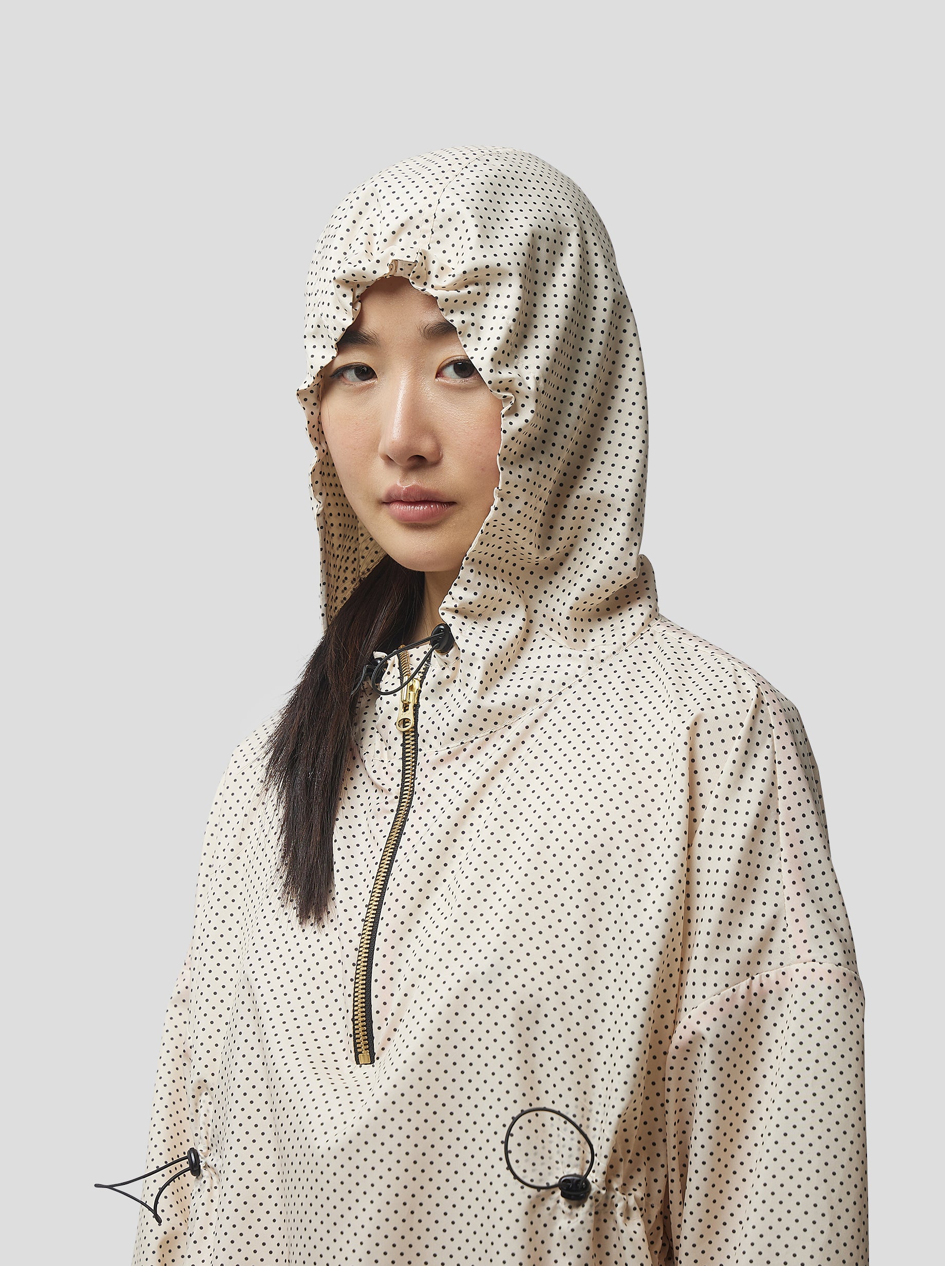 Tony Windbreaker in Black-Dotted Sand Technical Fabric