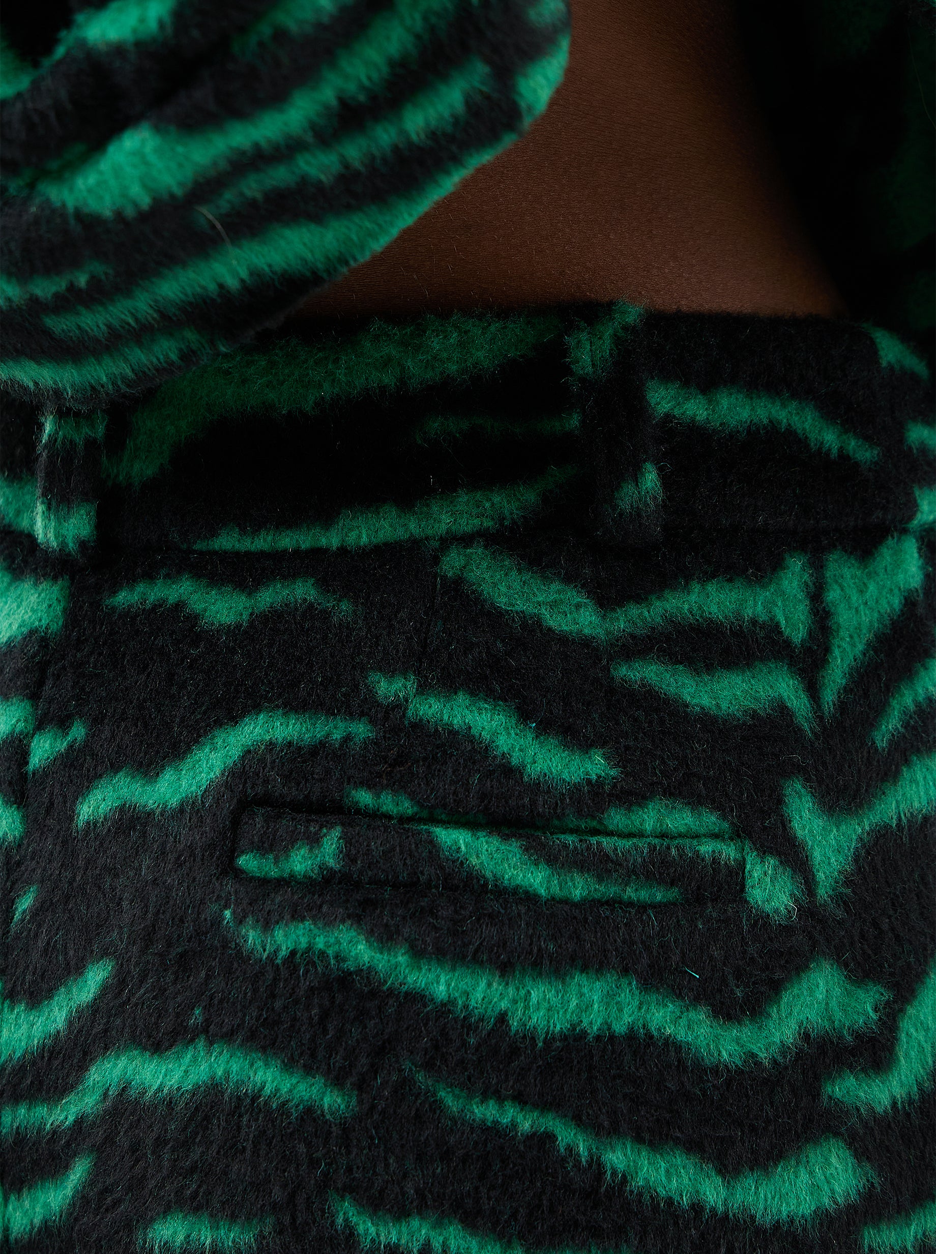 Moor Bermuda in Forest Green Zebra Wool