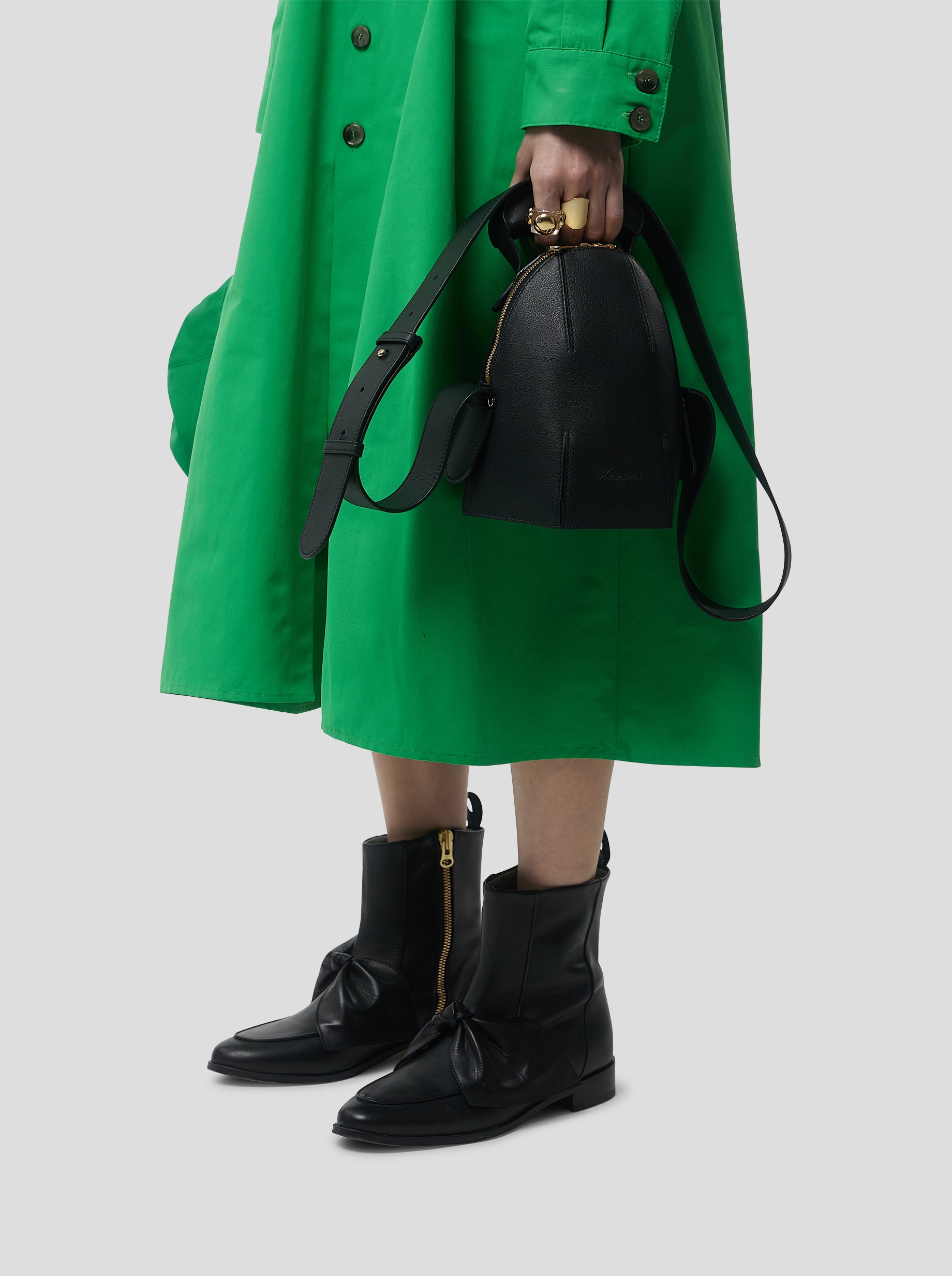 Kurtis Dress in Soft technical fabric in Kelly Green