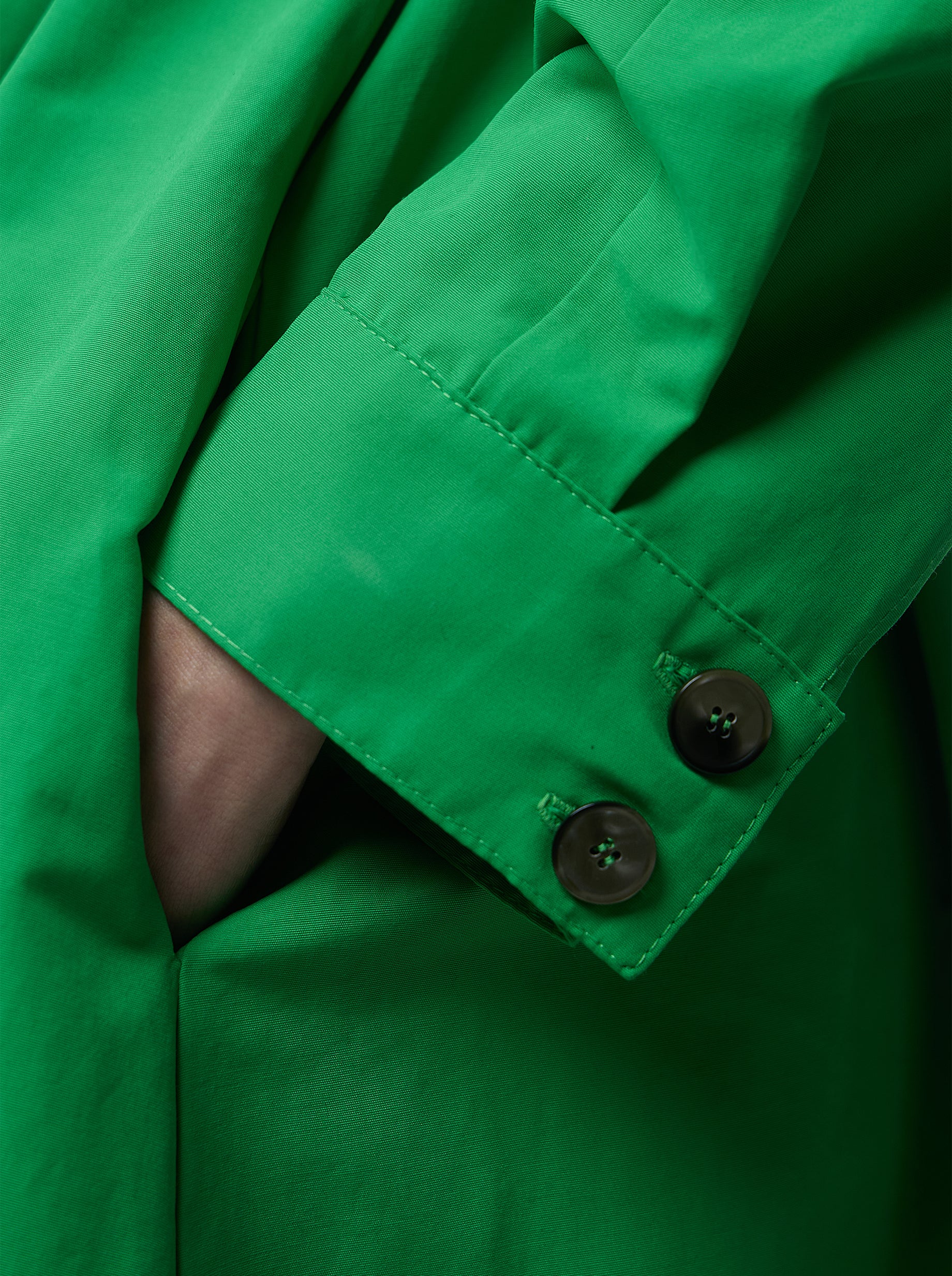 Kurtis Dress in Soft technical fabric in Kelly Green