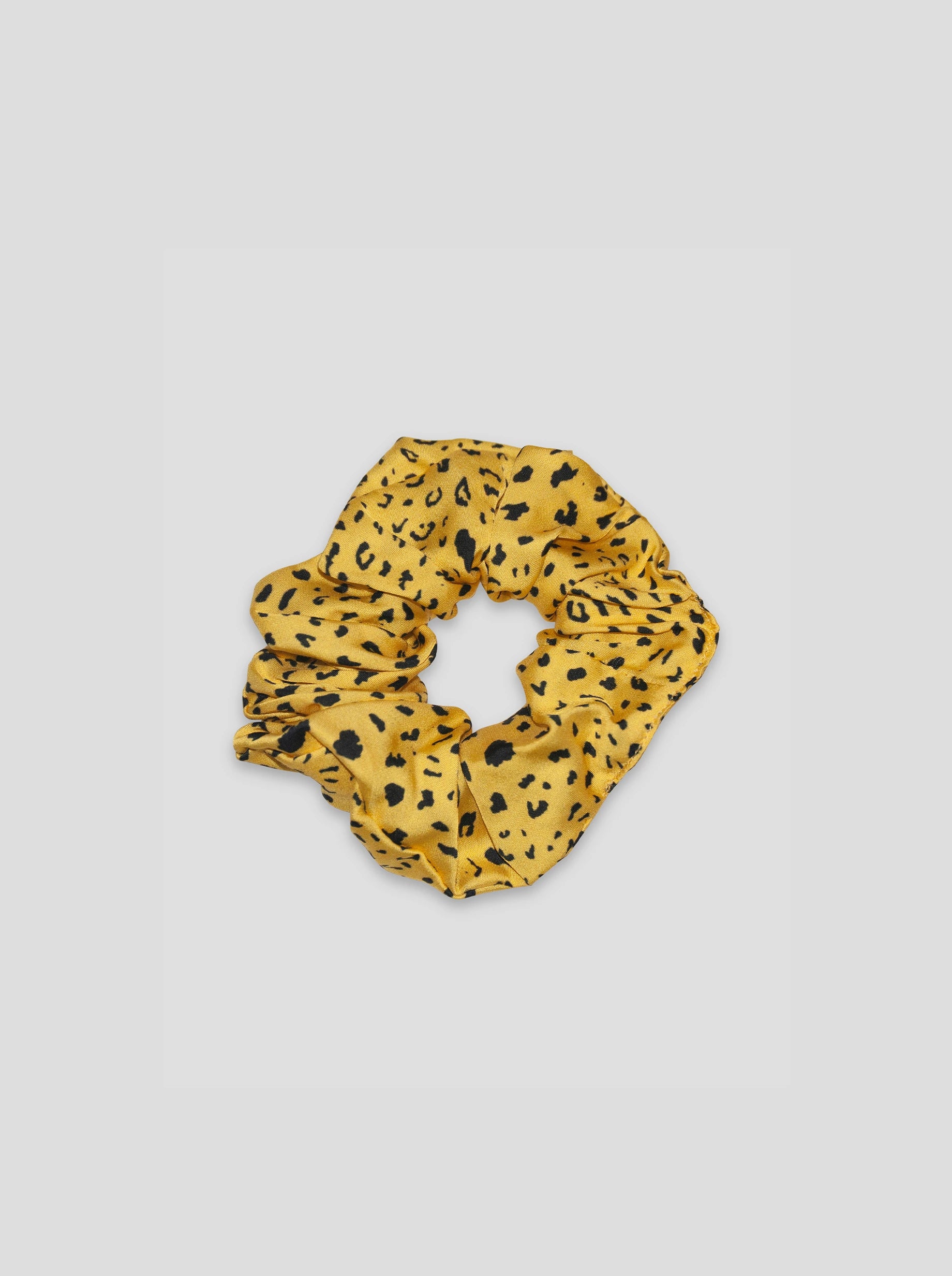 Scrunchie in Yellow Leopard