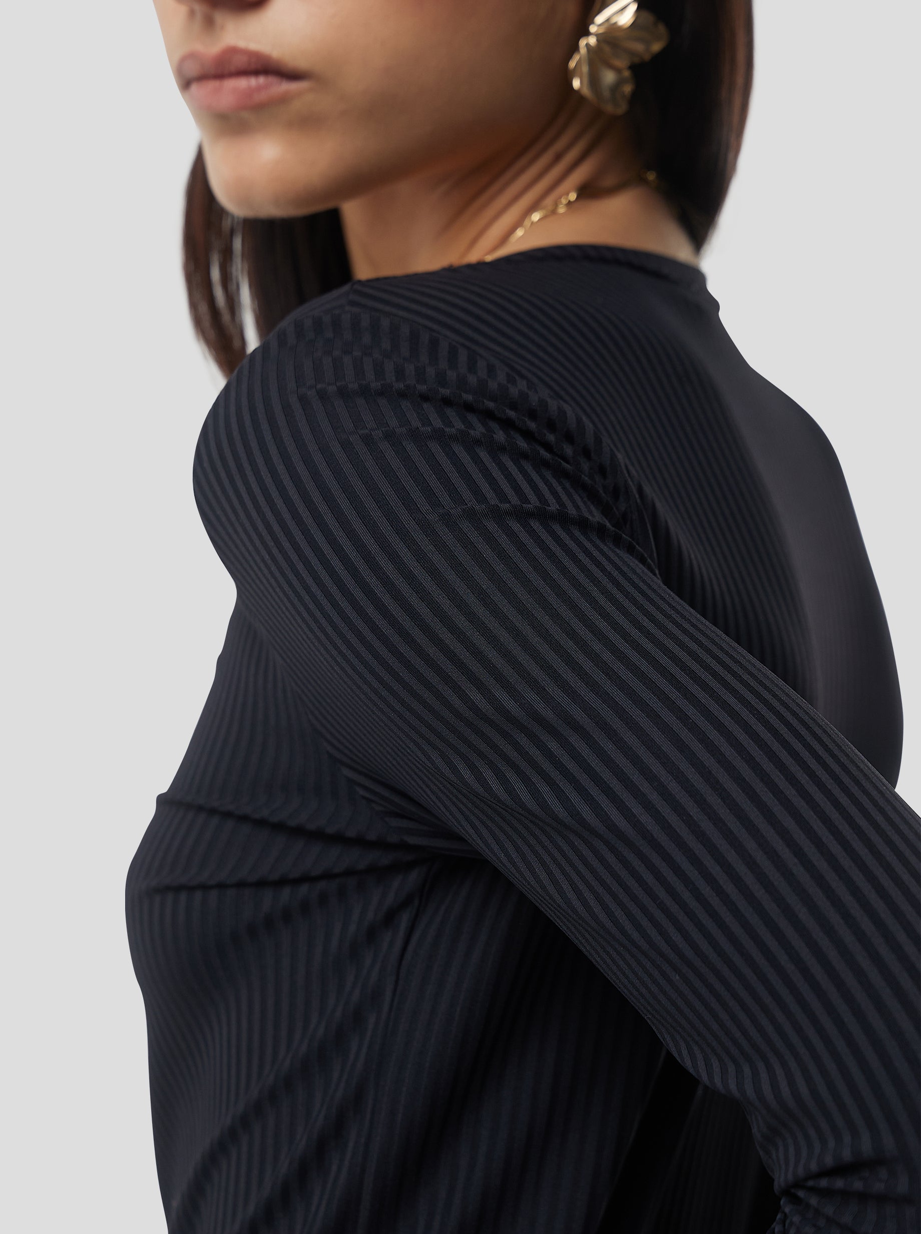 Samy Top in Black sculpting ribbed jersey