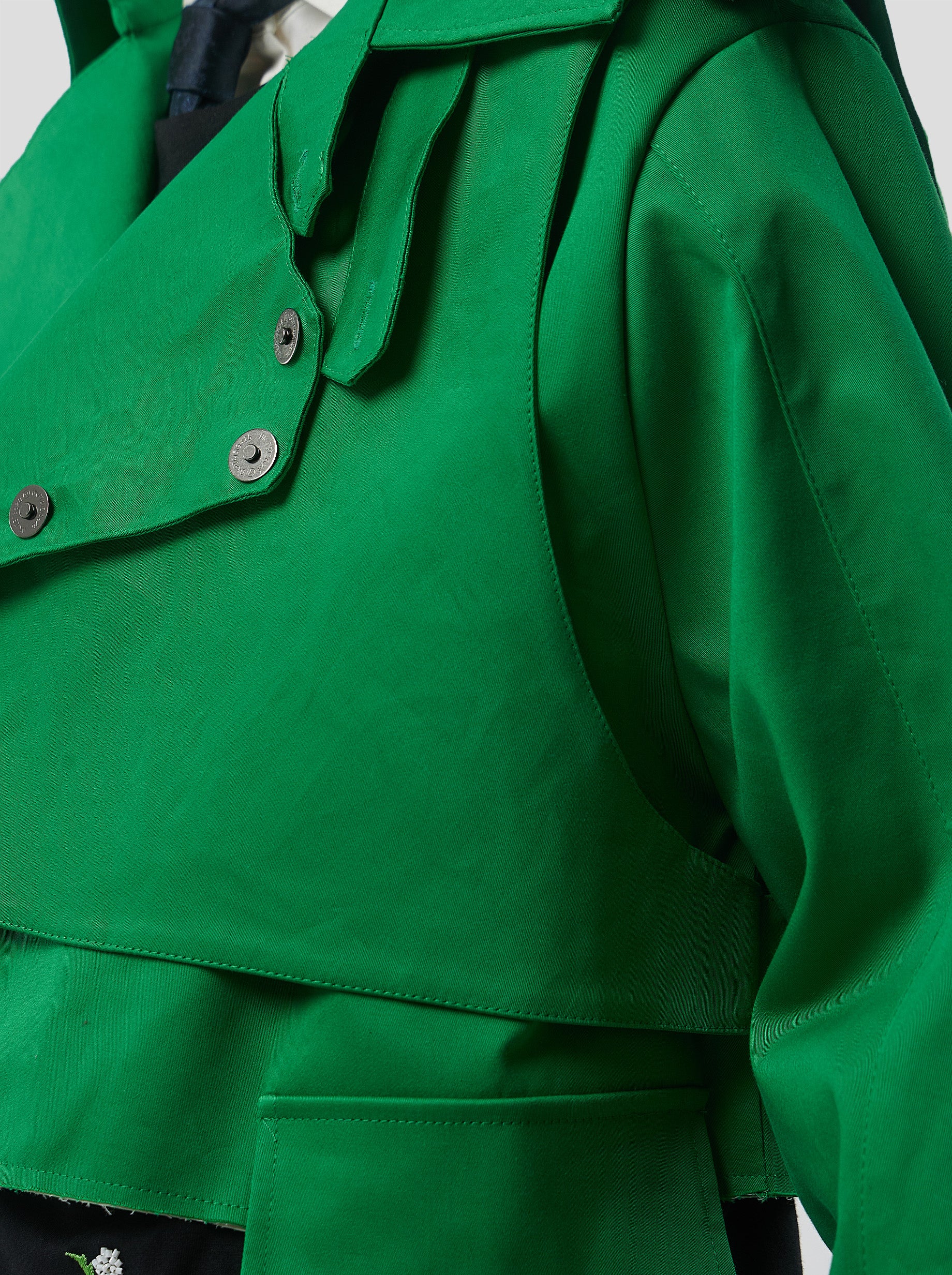 Trench Crop Trevor in Technical Kelly Green fabric