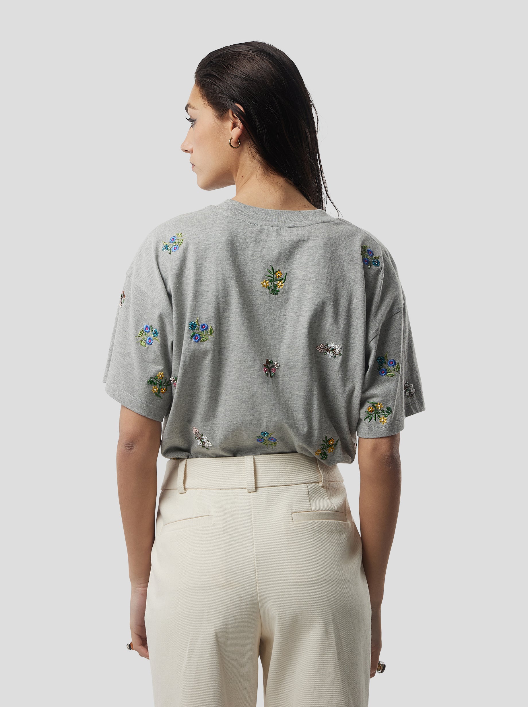 Atlas Embroidered T-Shirt in Grey Cotton