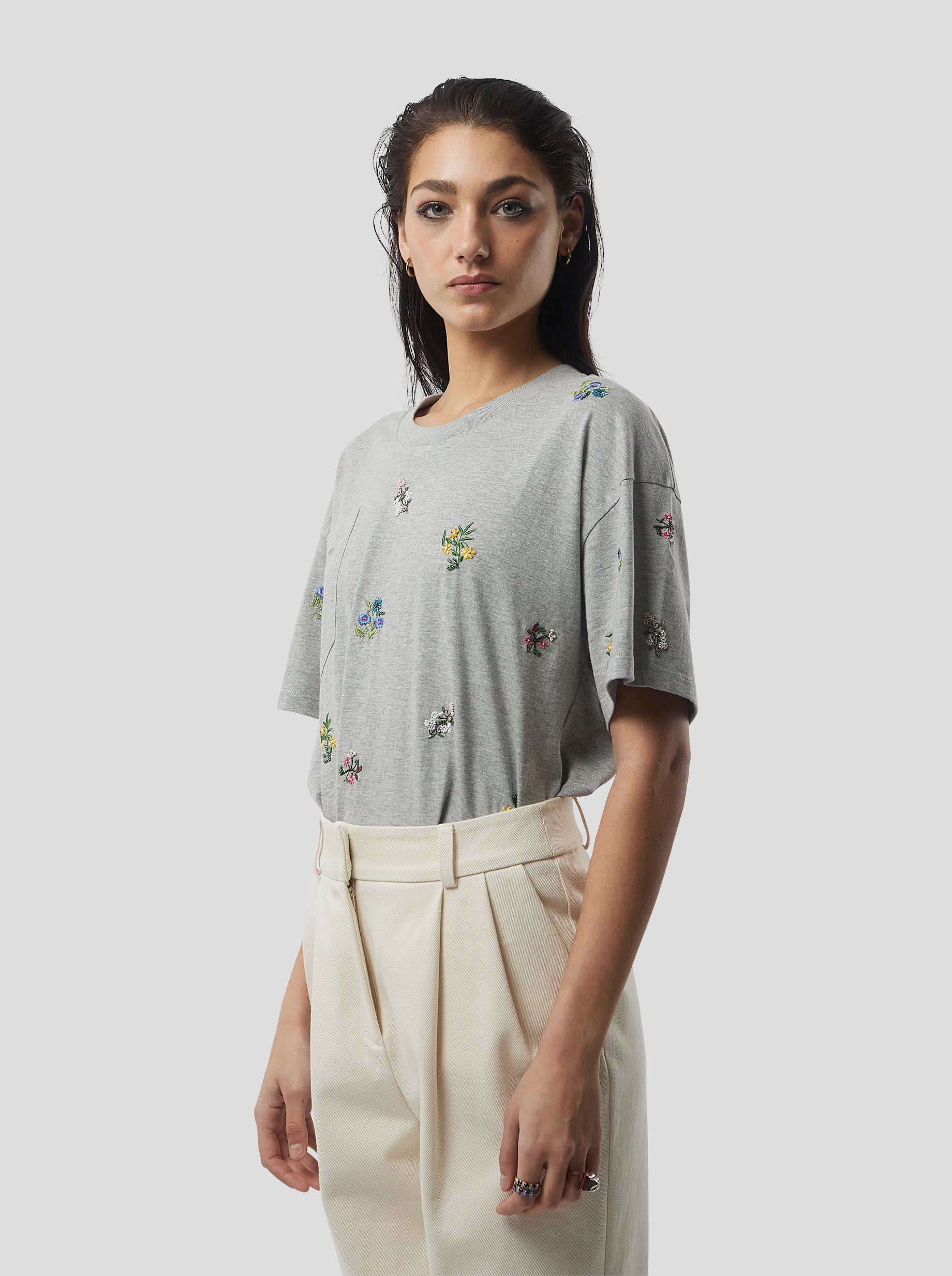 Atlas Embroidered T-Shirt in Grey Cotton