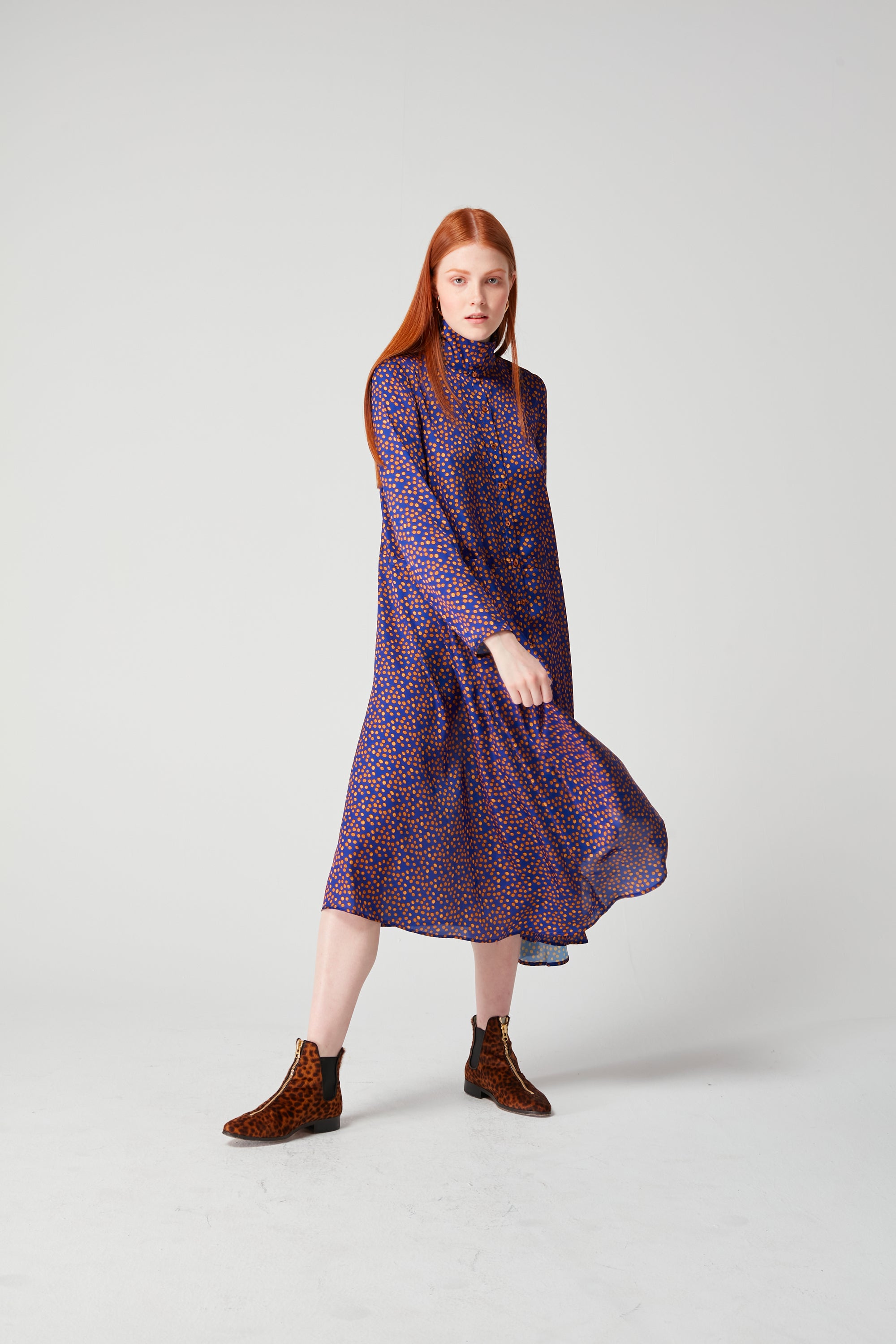 Robe Java en imprimé Messy Dots bleu marine