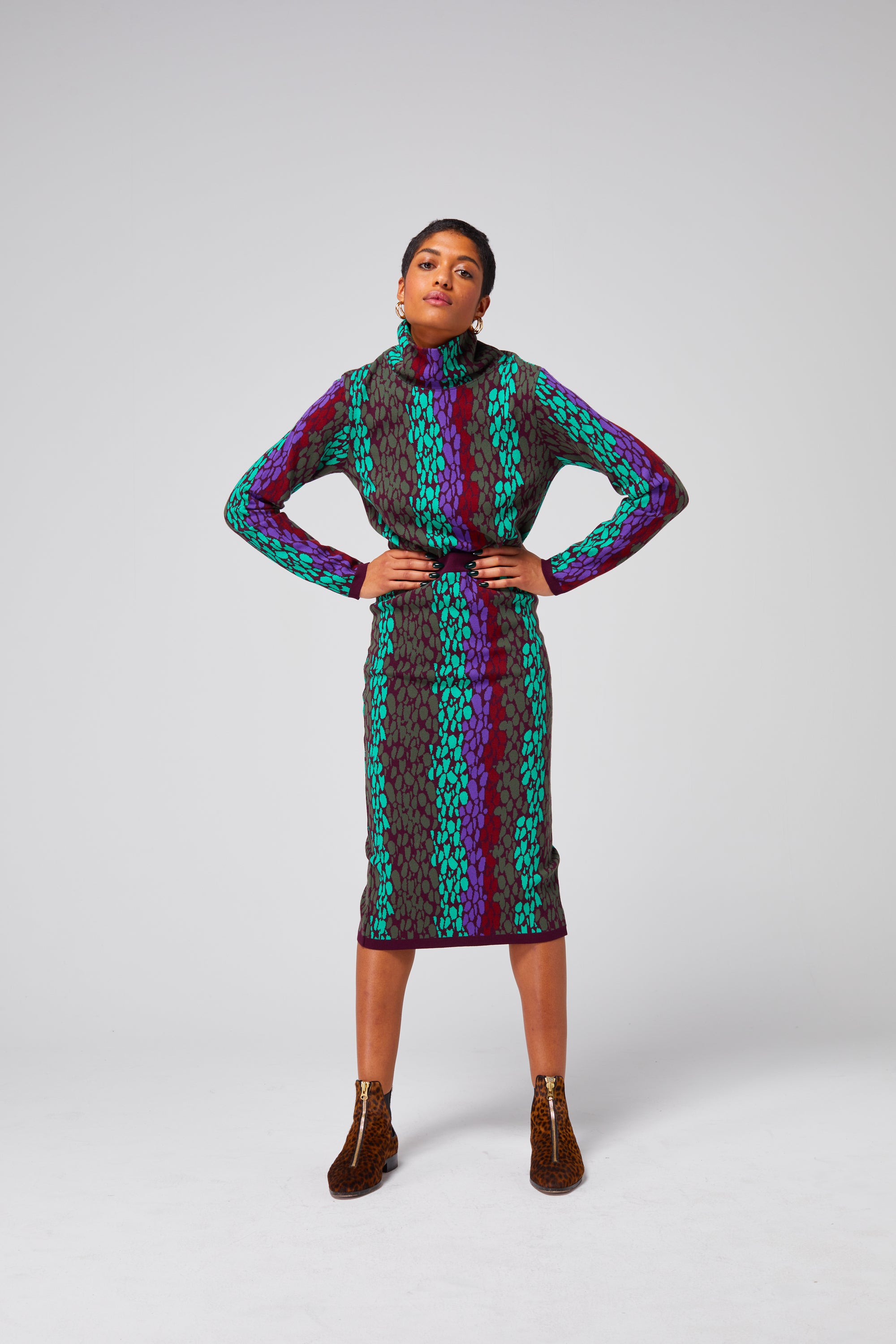 Slick Turtleneck in Ecaille knit