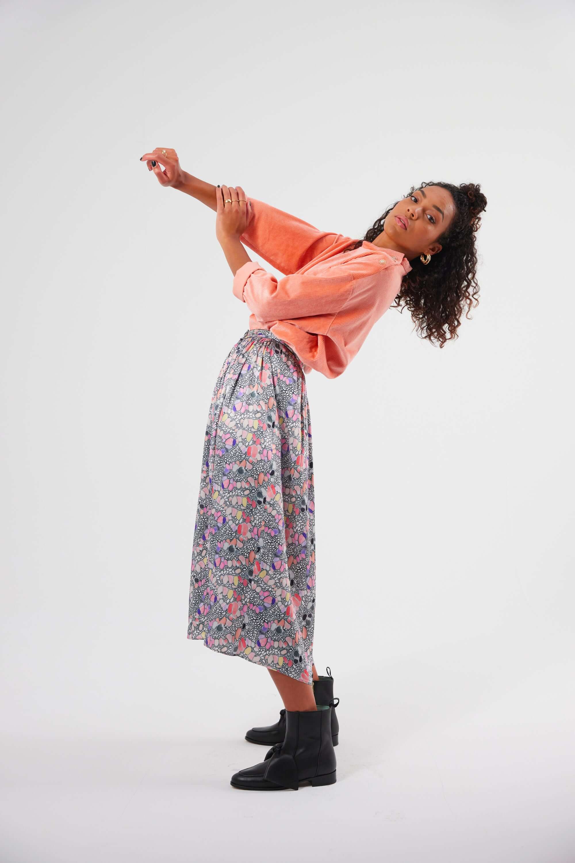 Bobbi sweater in pink Sakura | Heimstone