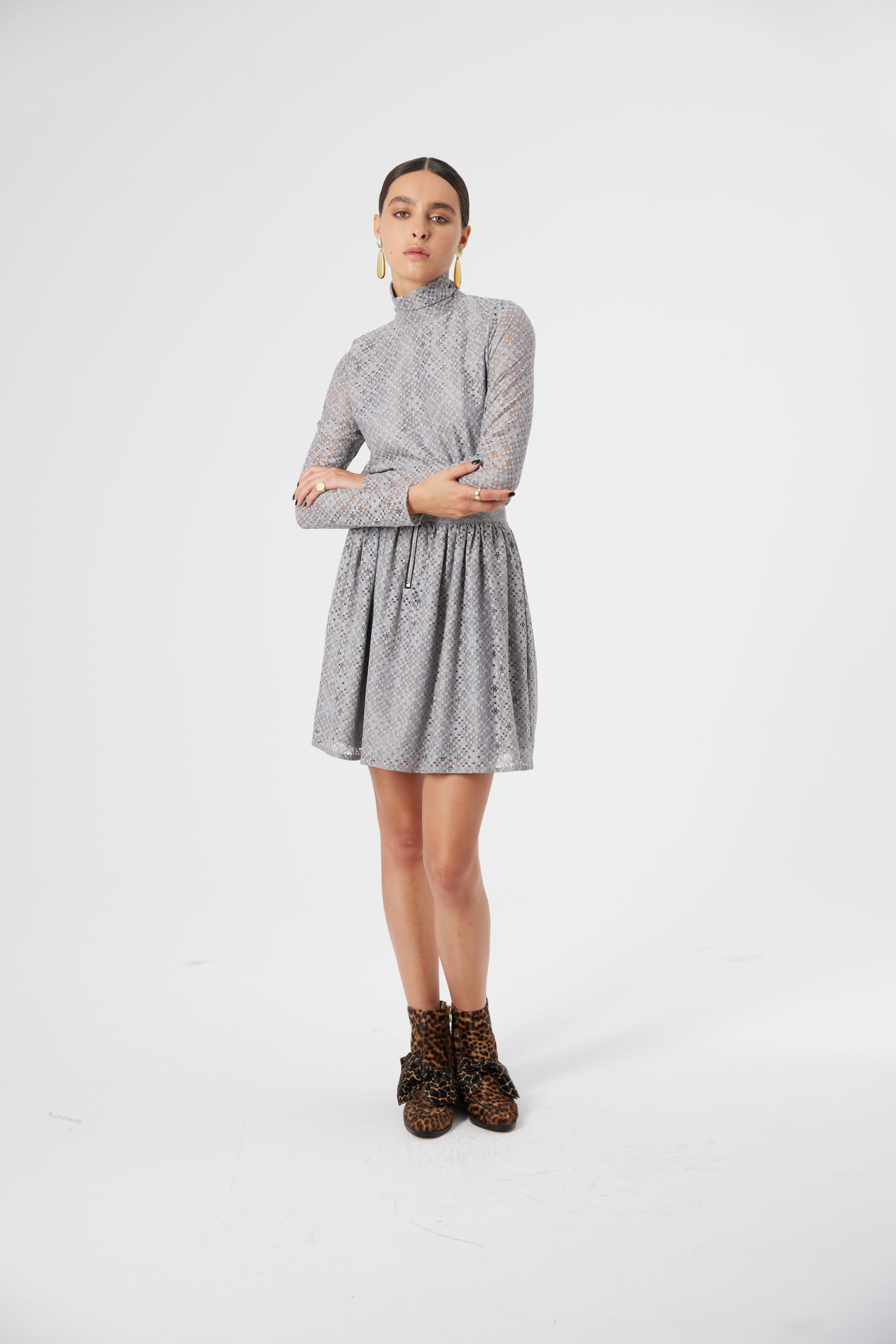 Orso tutu in Zinc lace