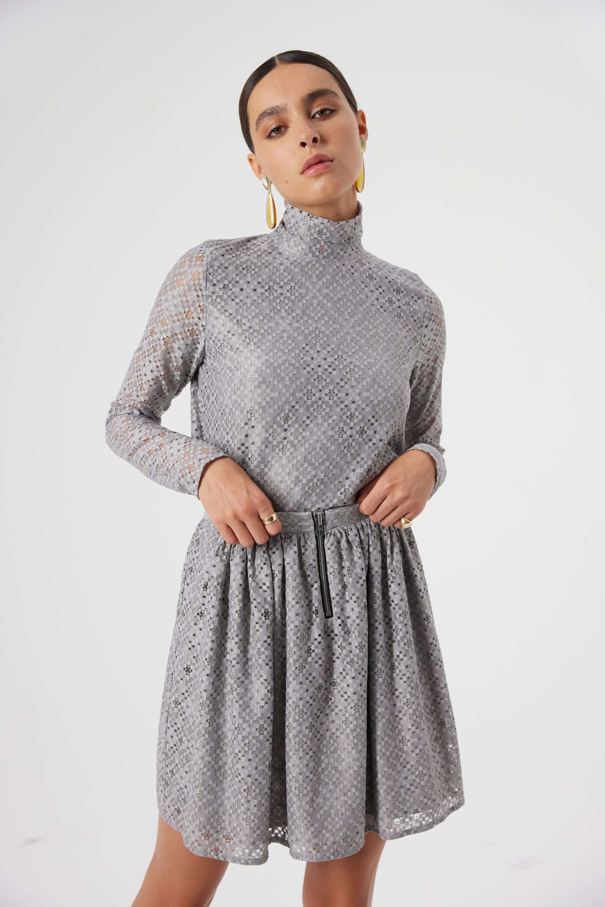 Come top in Zinc lace