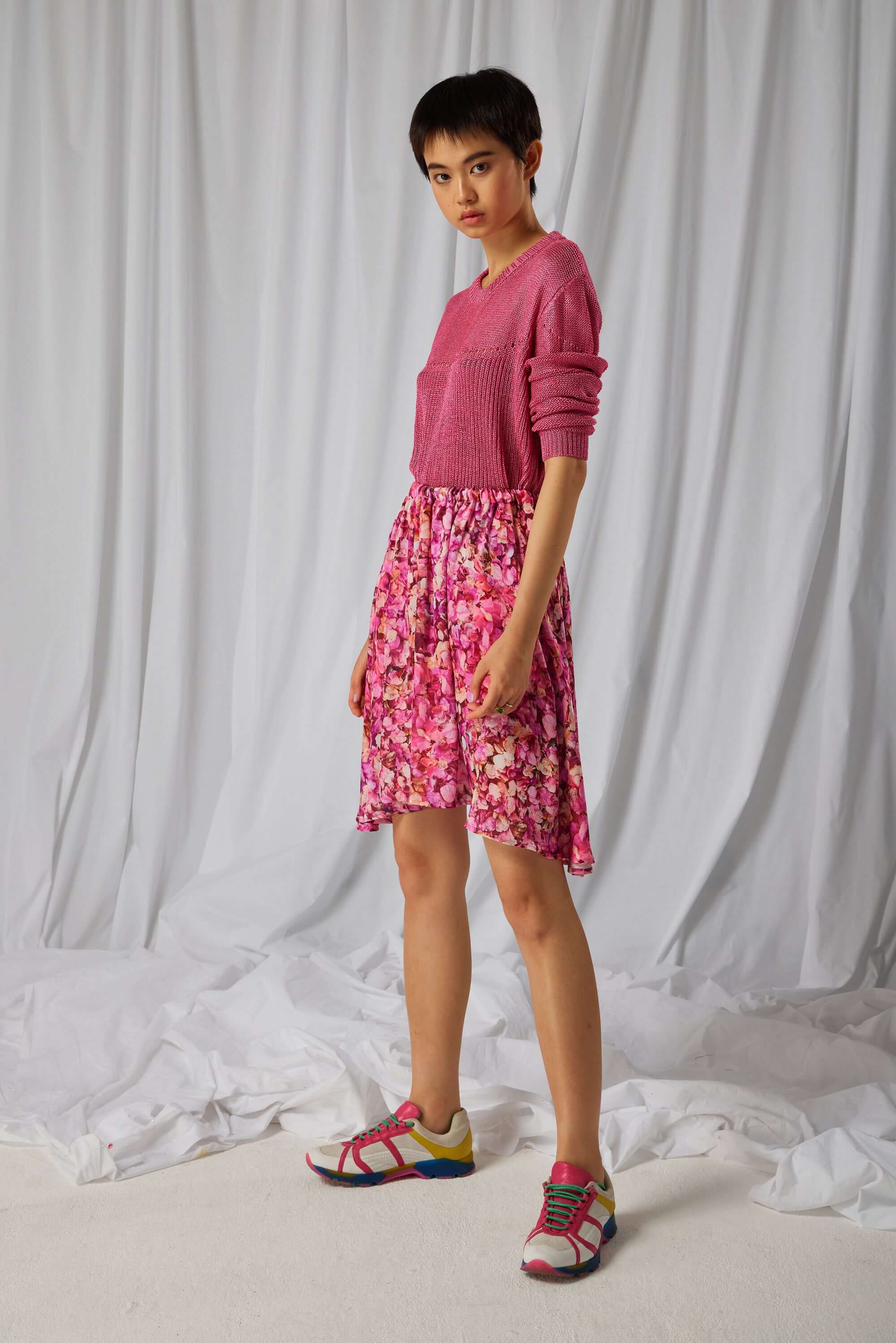 Serena skirt in Cabaret print